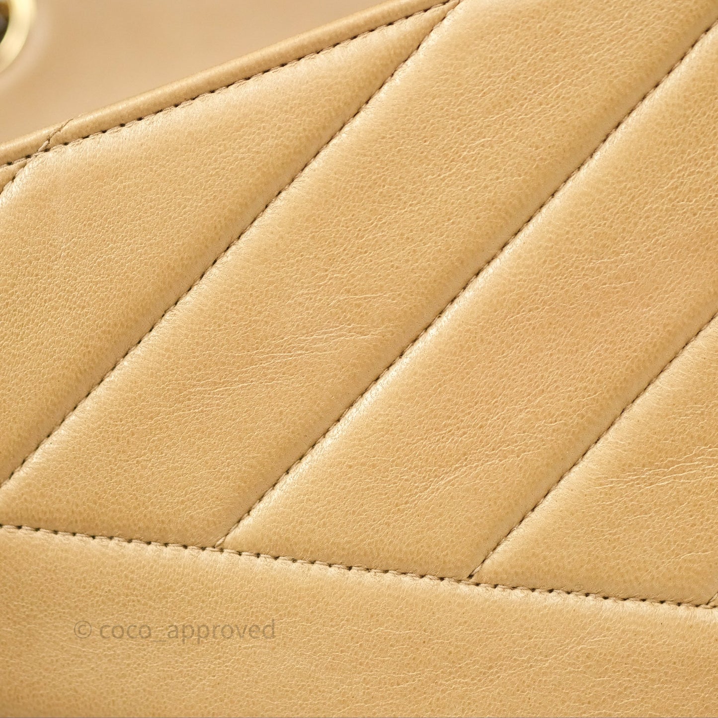 Chanel Vintage Medium Flap Chevron Beige Lambskin 24K Gold Hardware