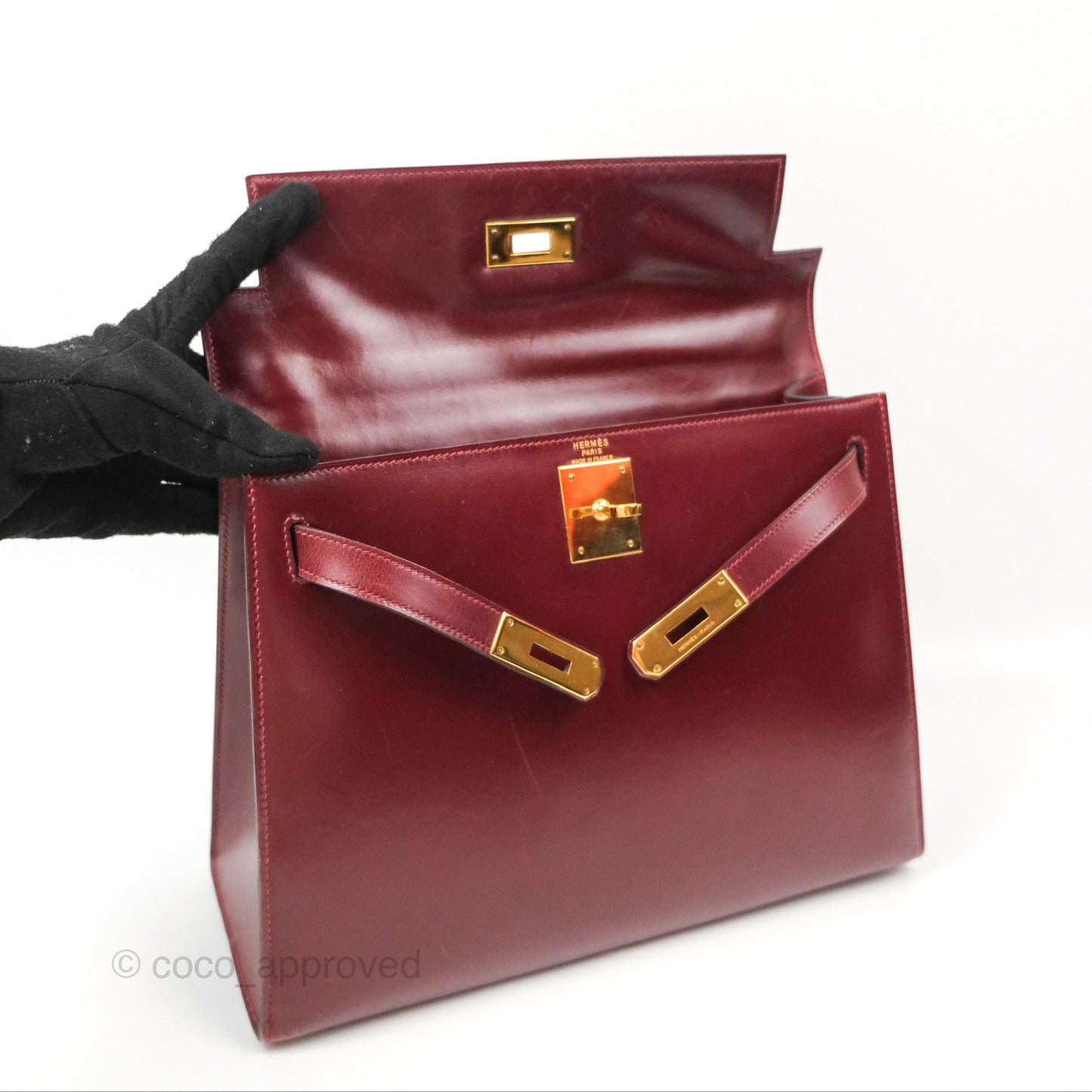 Hermès Kelly Sellier 28 Box Rouge Gold Hardware