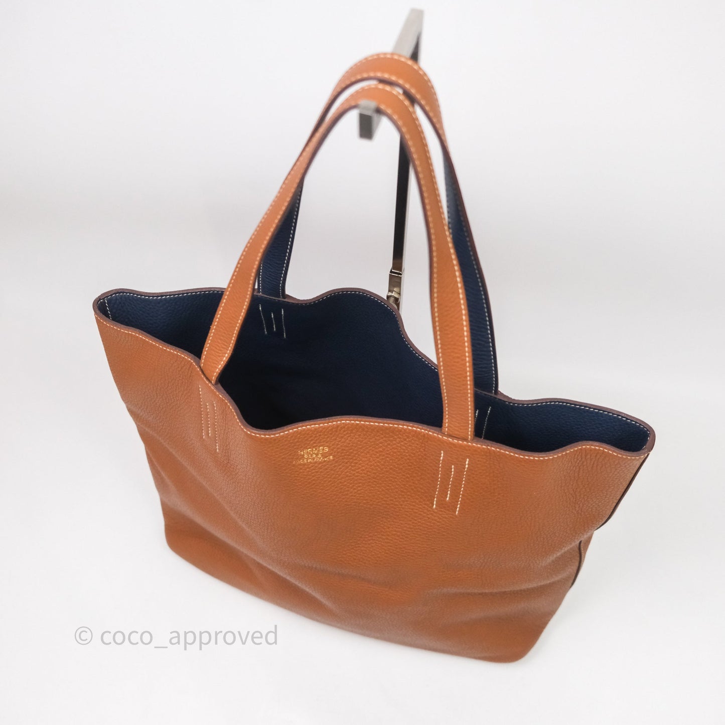 Hermès Double Sens Tote 36 Gold/Navy Clemence