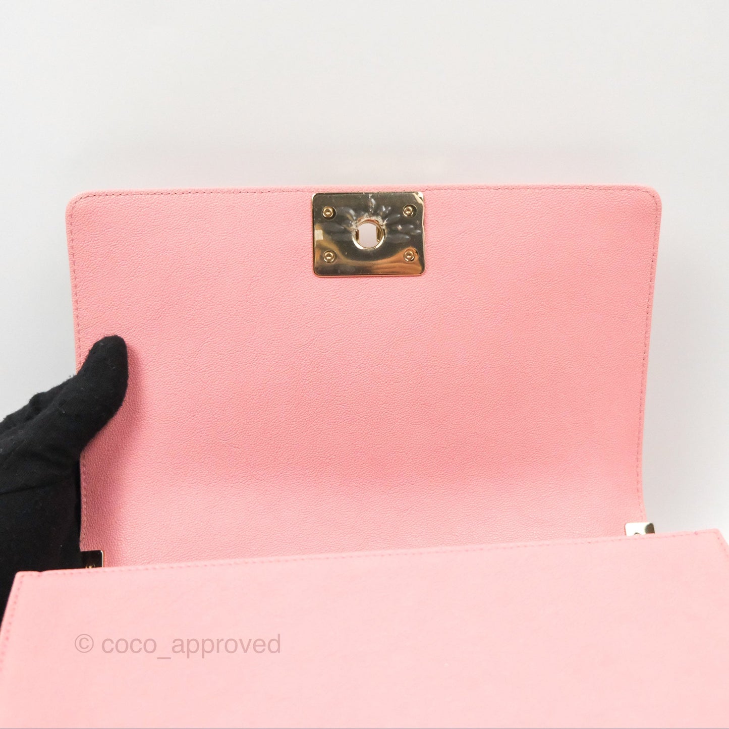 Chanel Boy Chevron Medium Pink Caviar Gold Hardware