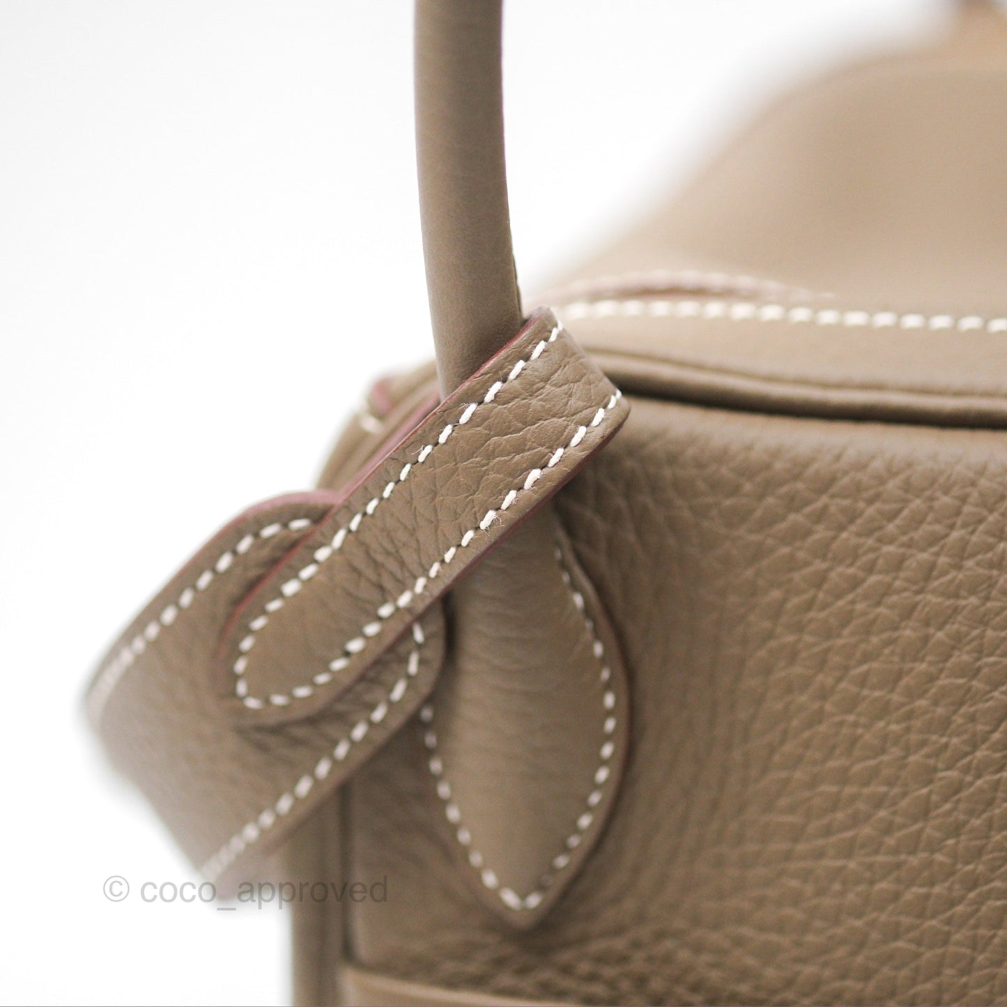 Hermès Lindy 26 Etoupe Clemence Gold Hardware