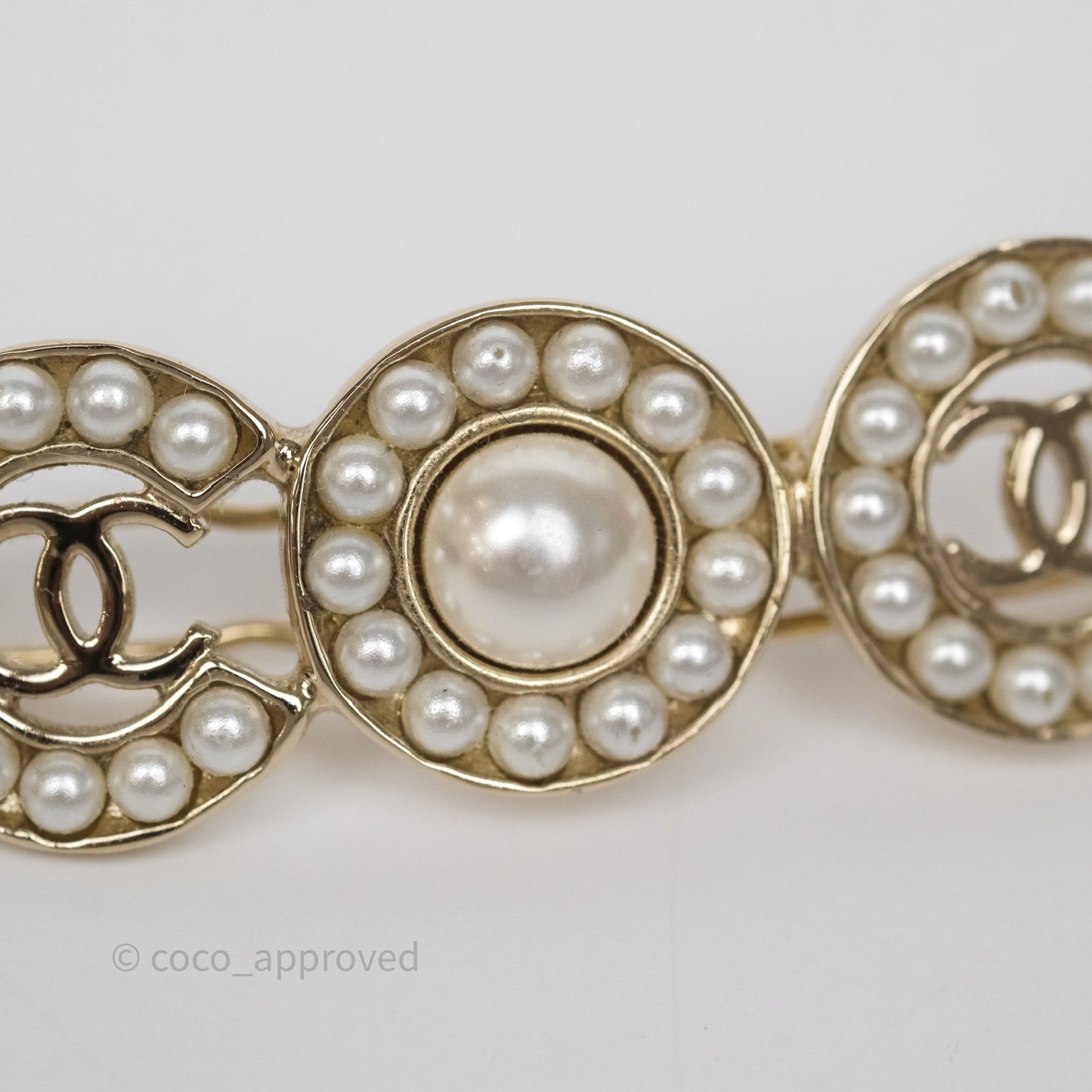 Chanel CC Coco Pearl Hair Clip Gold Tone 21P