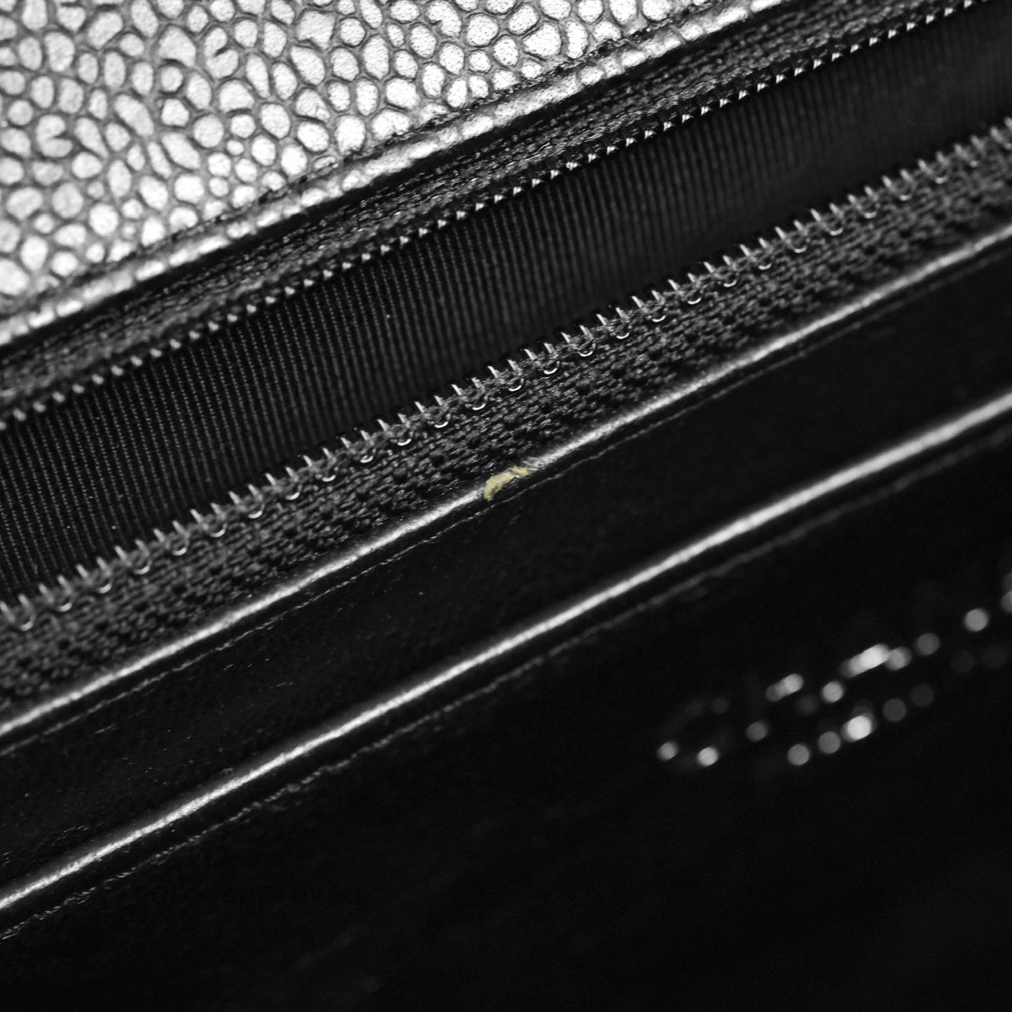 Chanel Single Flap Maxi Caviar Black Silver Hardware