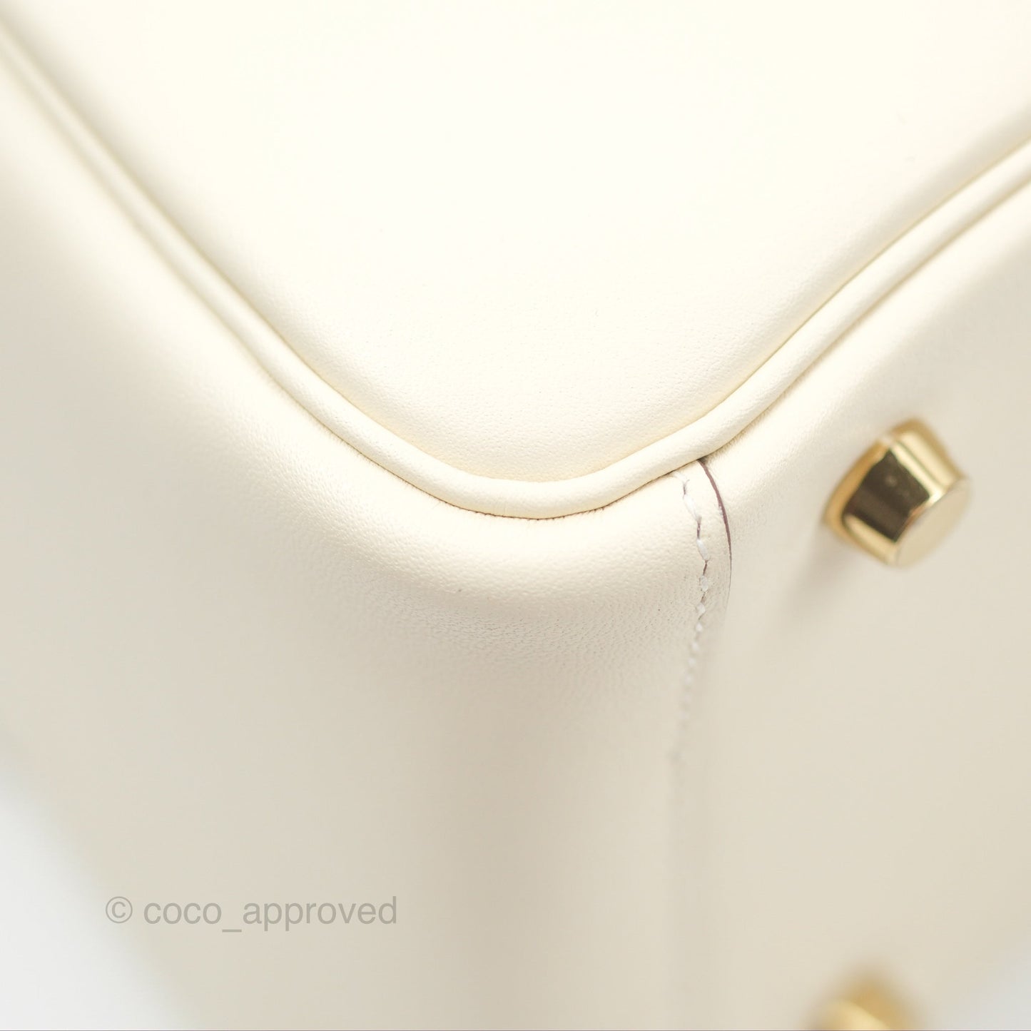 Hermès Lindy 26 Nata/Lime Swift Gold Hardware