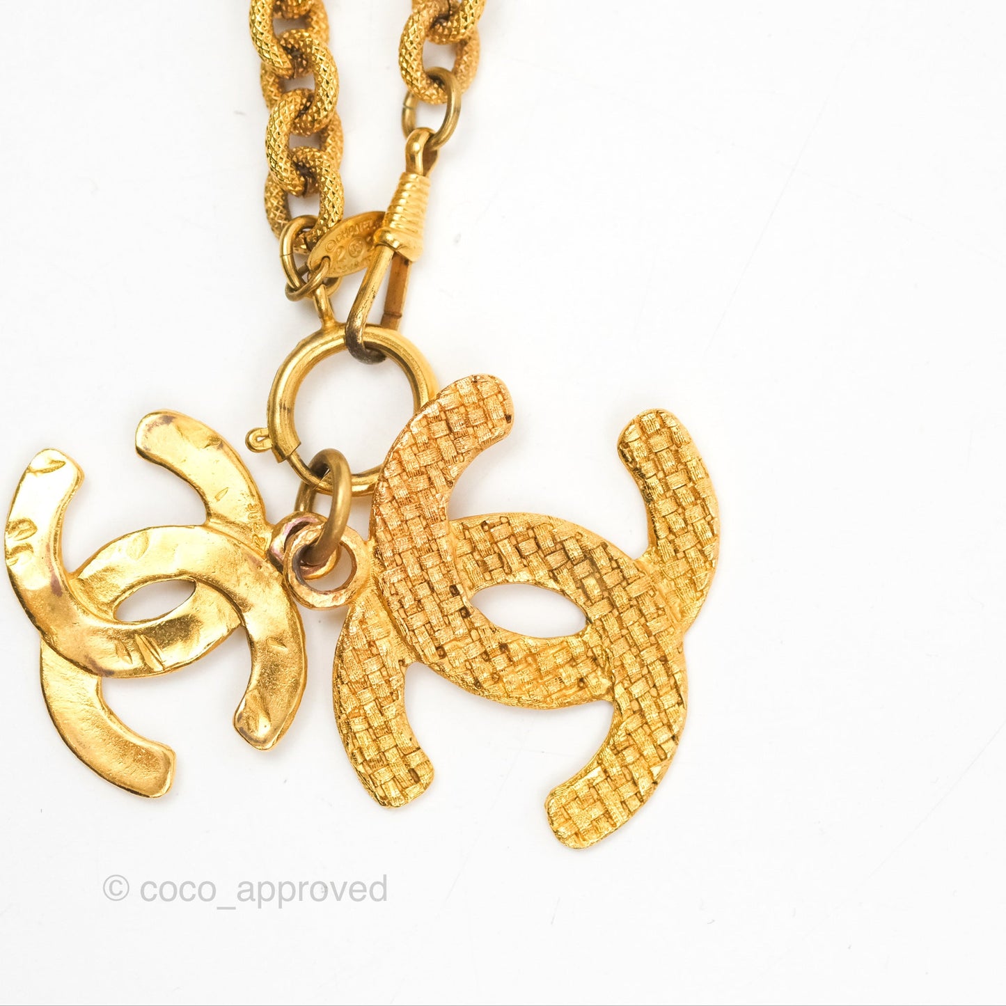 Chanel Vintage CC Necklace Gold Tone