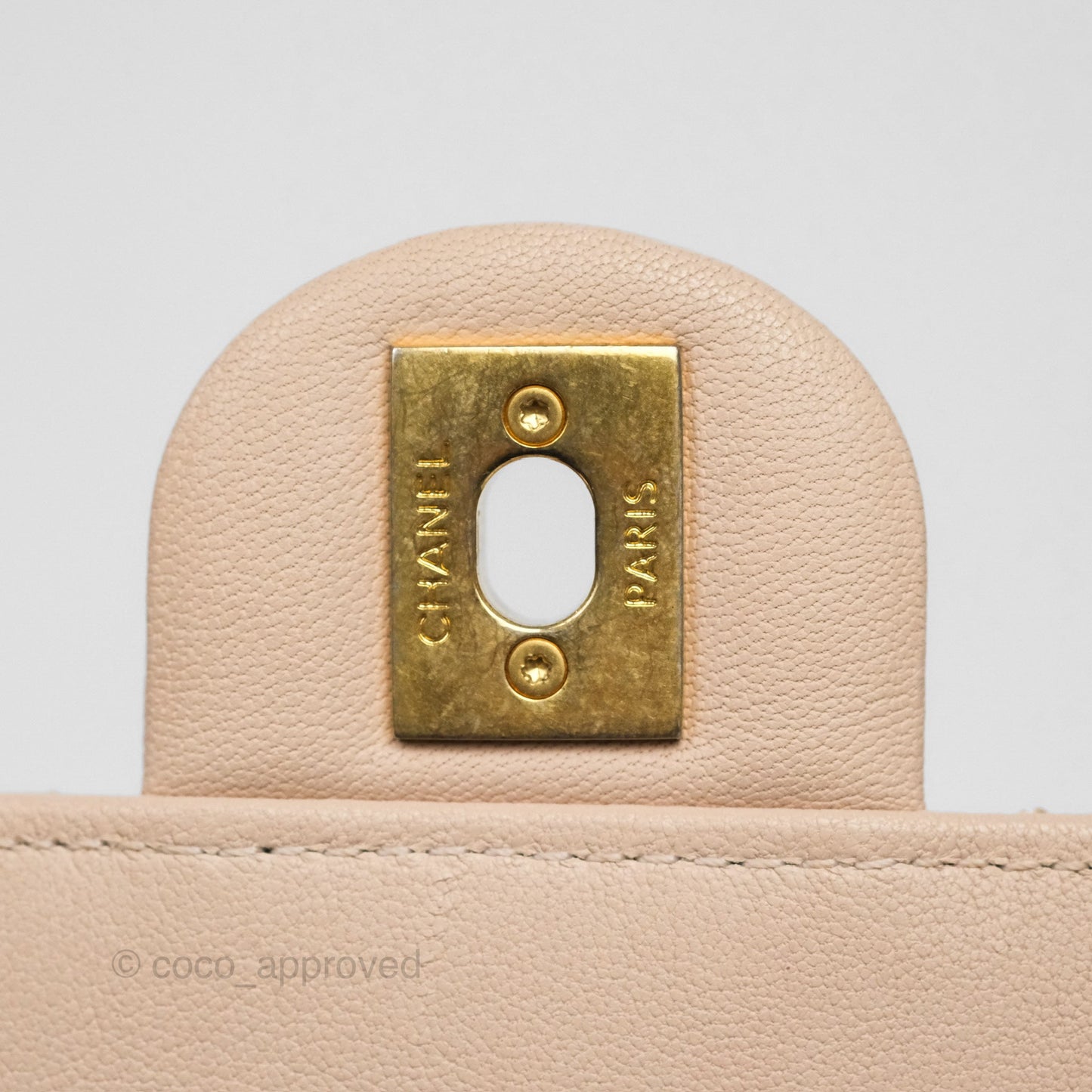 Chanel Quilted Chic Pearls Flap Beige Pink Goatskin Aged Gold Hardware