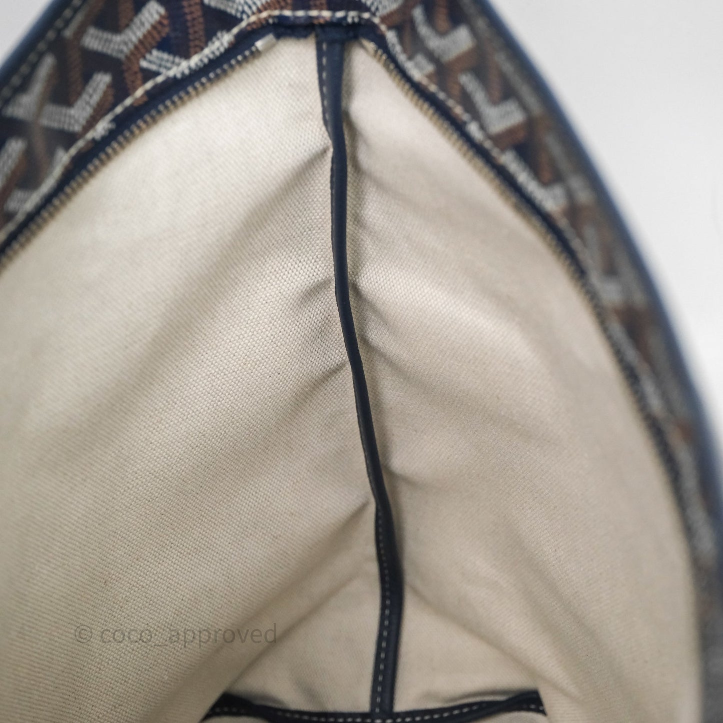 Goyard Bohème Hobo Bag Navy Goyardine Canvas