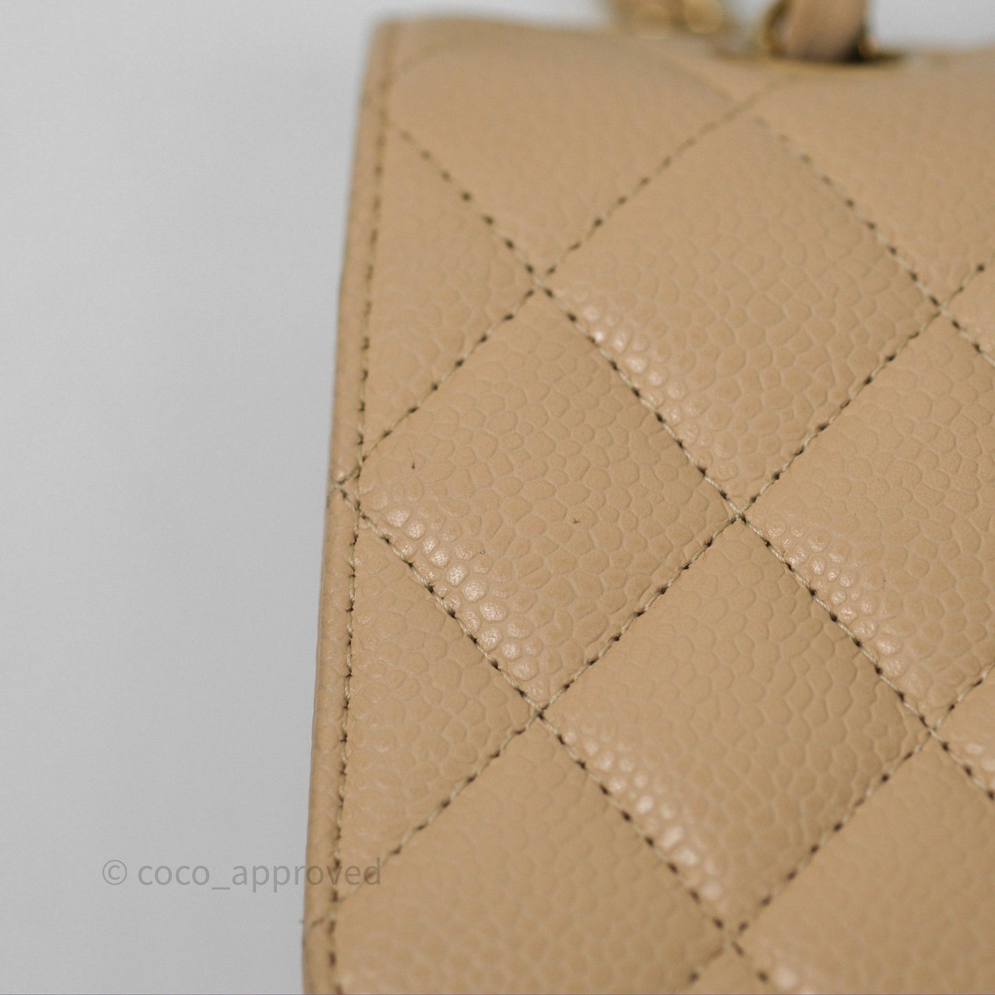 Chanel M/L Medium Classic Flap Quilted Beige Caviar Gold Hardware
