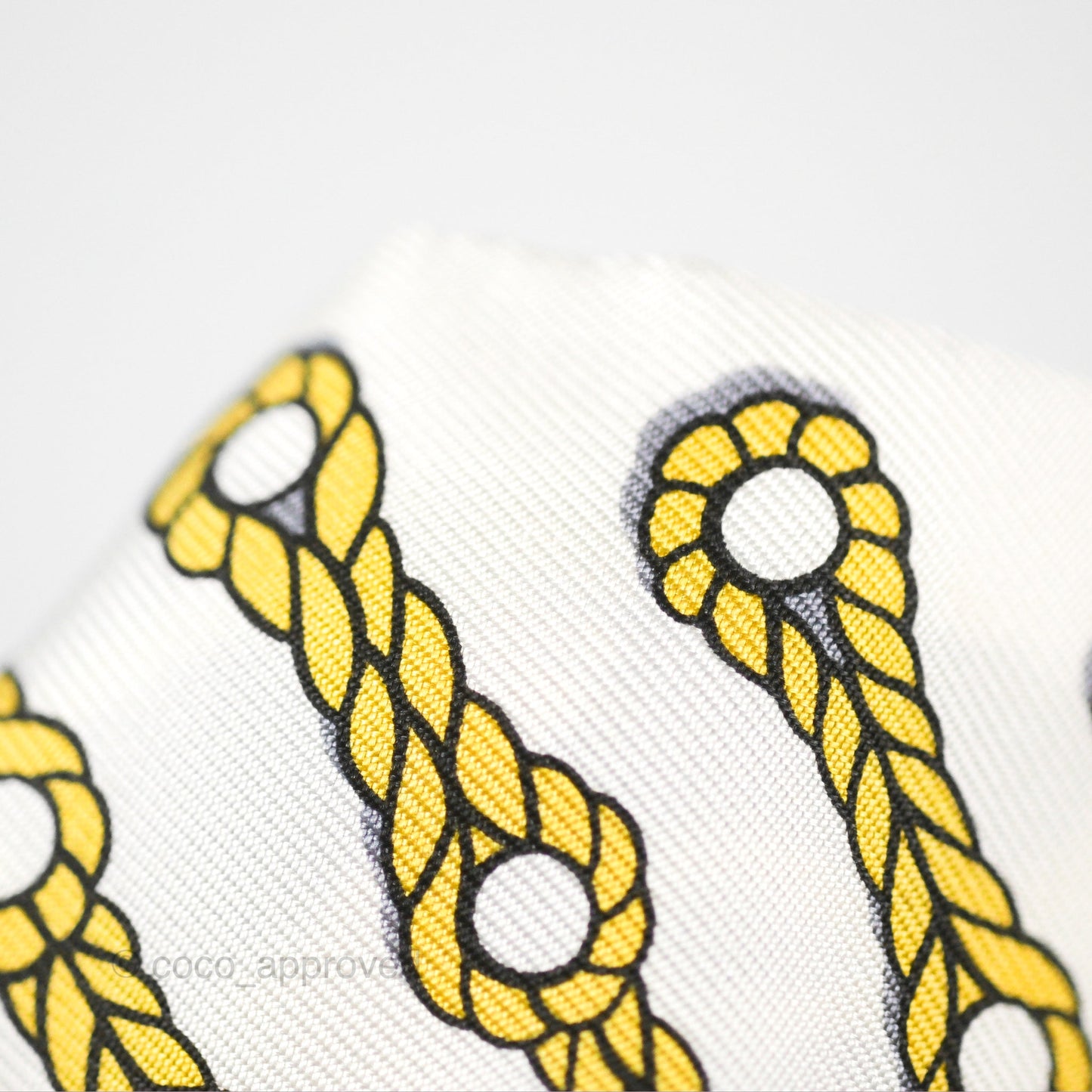 Hermès Galons et Brandebourgs Silk Twilly