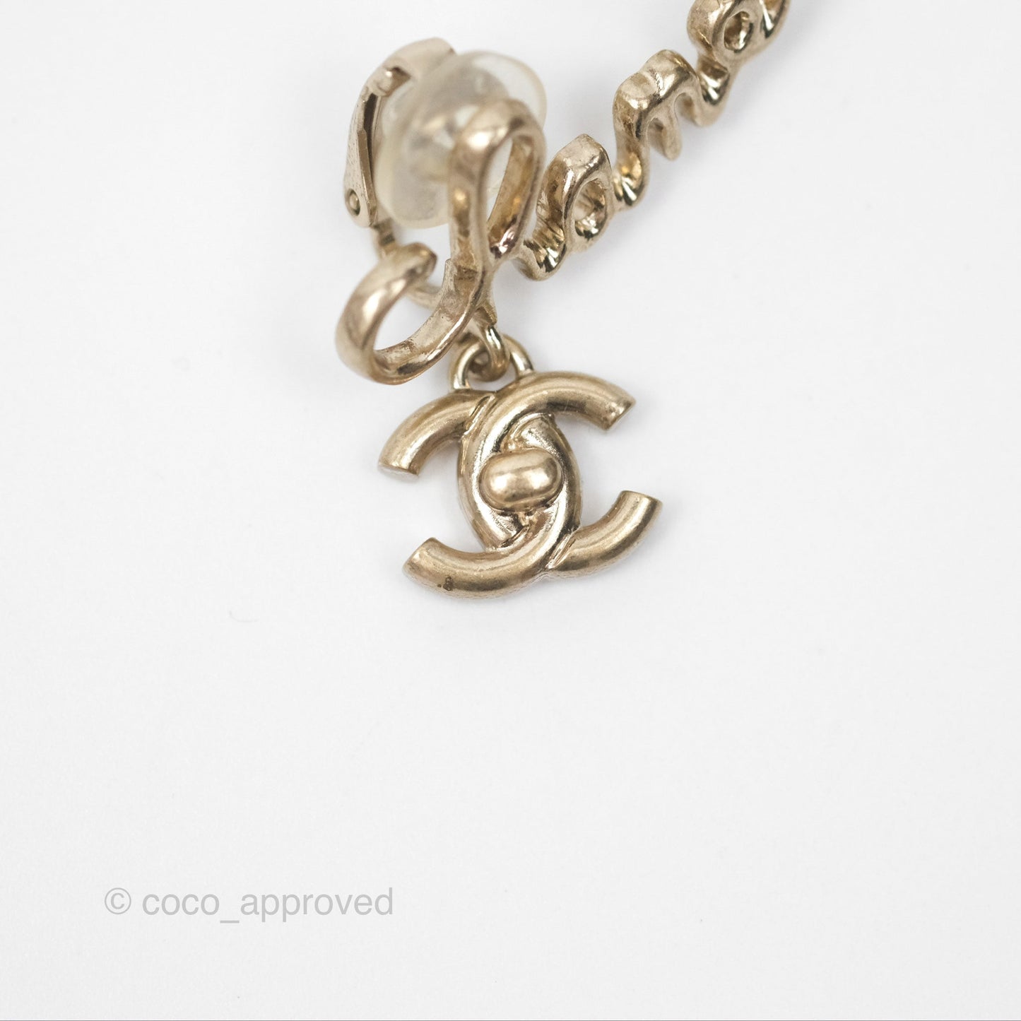 Chanel Logo CC Turnlock Ear Clips Gold Tone 21P