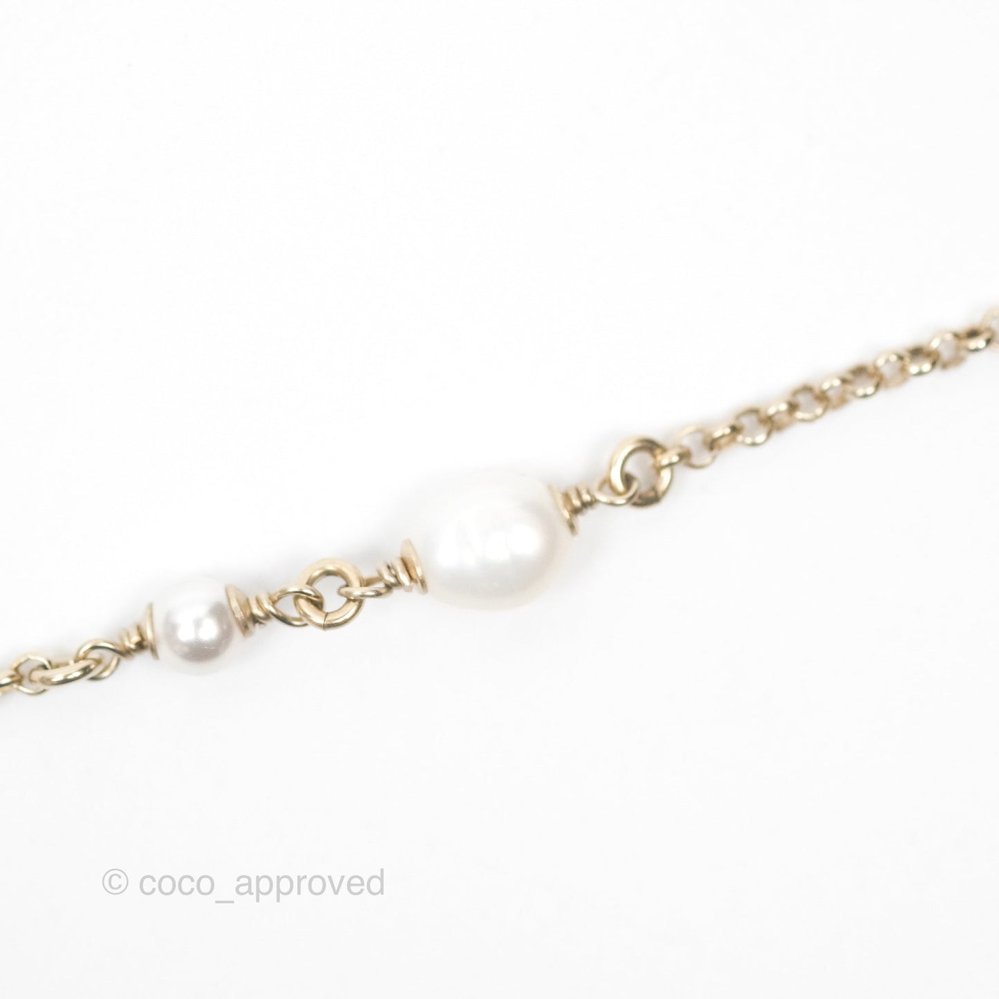 Chanel CC Pearl Necklace Gold Tone 20K