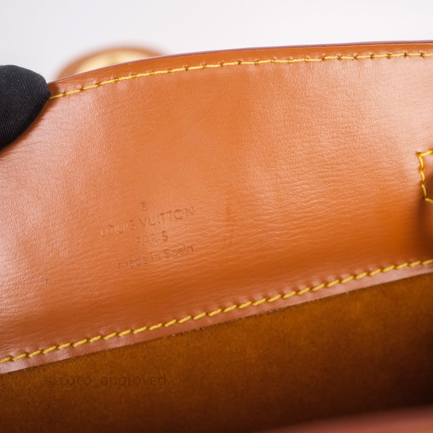 Louis Vuitton Cluny Shoulder Bag Brown Epi