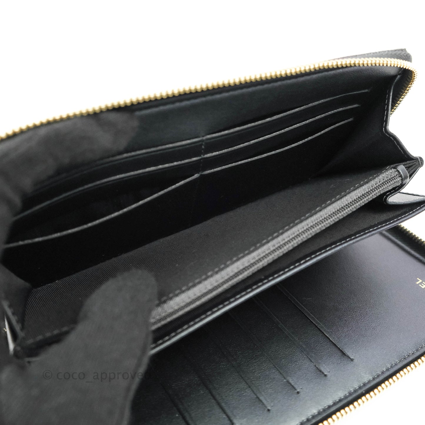 Chanel Quilted Zip Around Travel Wallet Iridescent Black Caviar Gold Hardware 19S