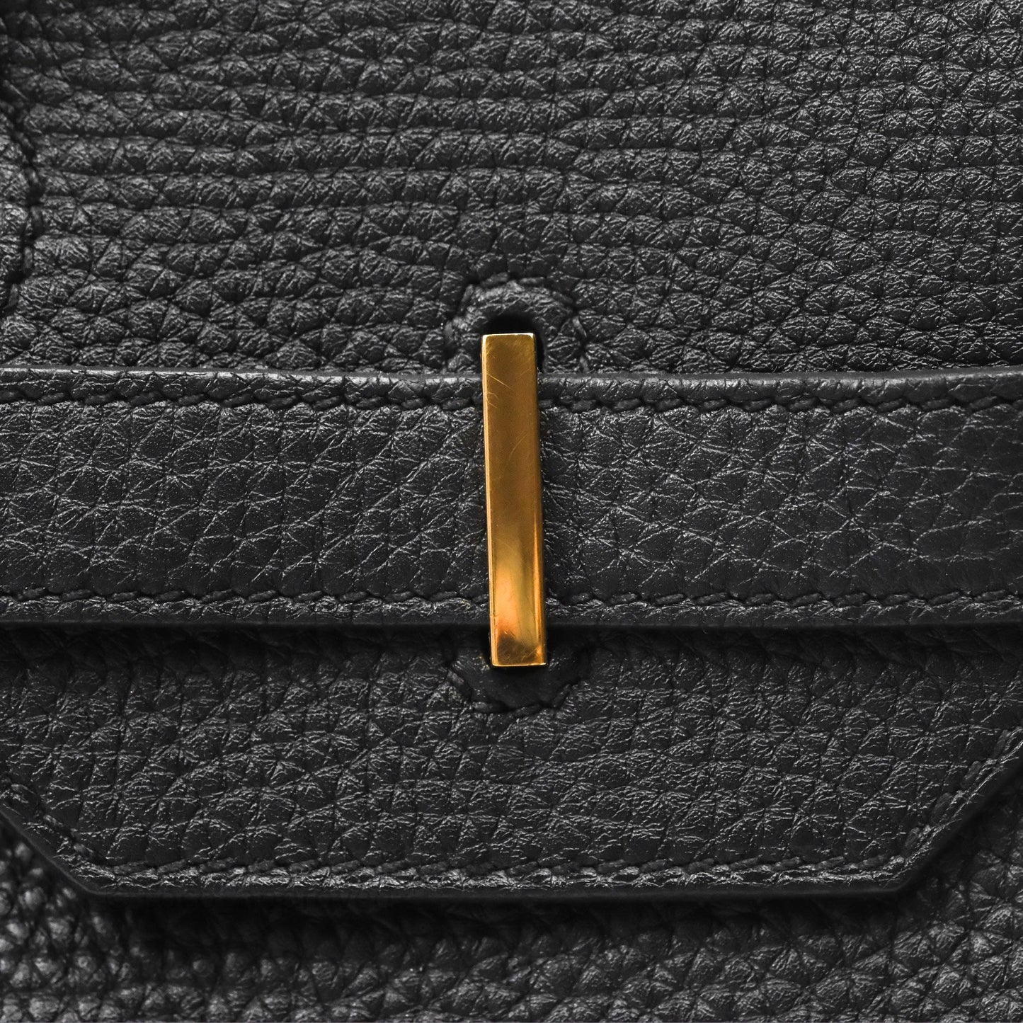 Hermès Birkin 35 Retourne Black Noir 89 Clemence Gold Hardware