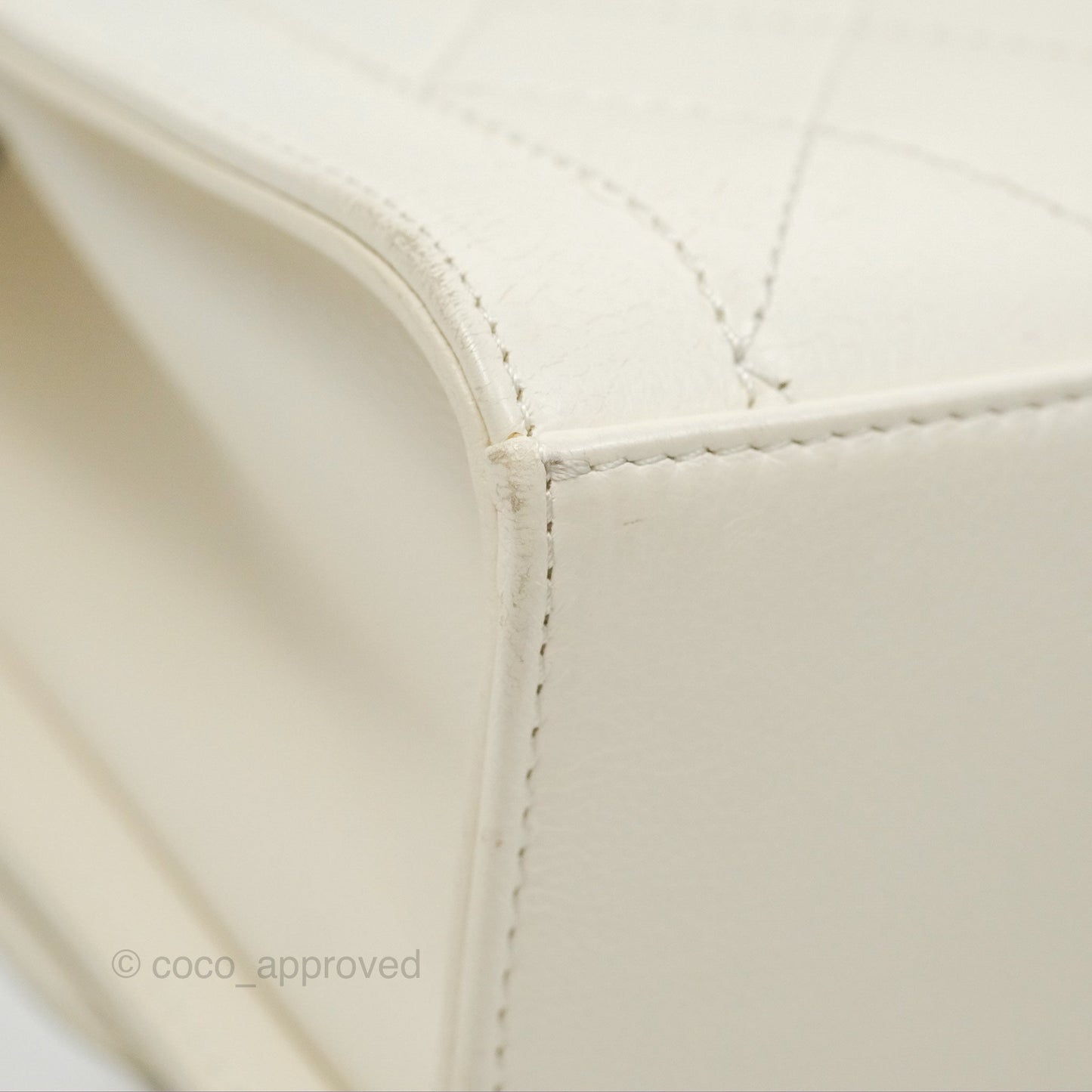 Chanel Quilted Label Click Flap Bag White Grained Calfskin Gold Hardware