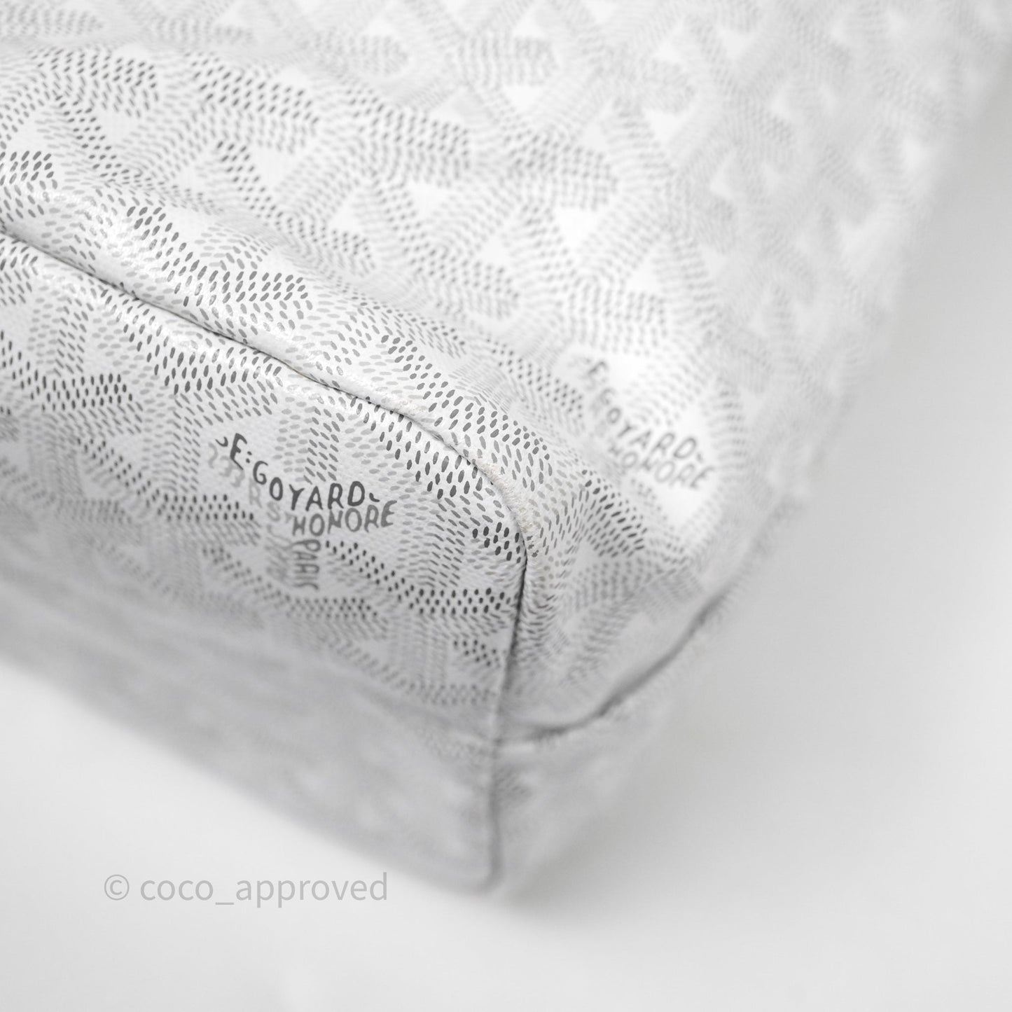 Goyard Bohème Hobo Bag PM White Goyardine Canvas