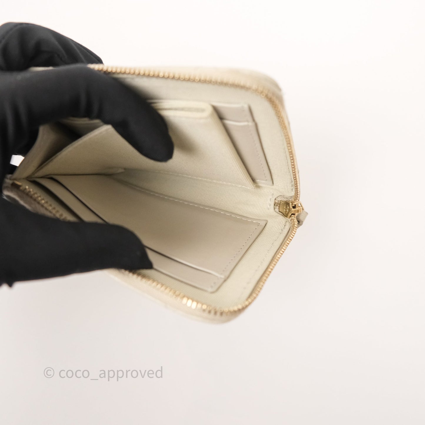 Chanel Zipper Card Holder Wallet Light Grey Caviar Gold Hardware