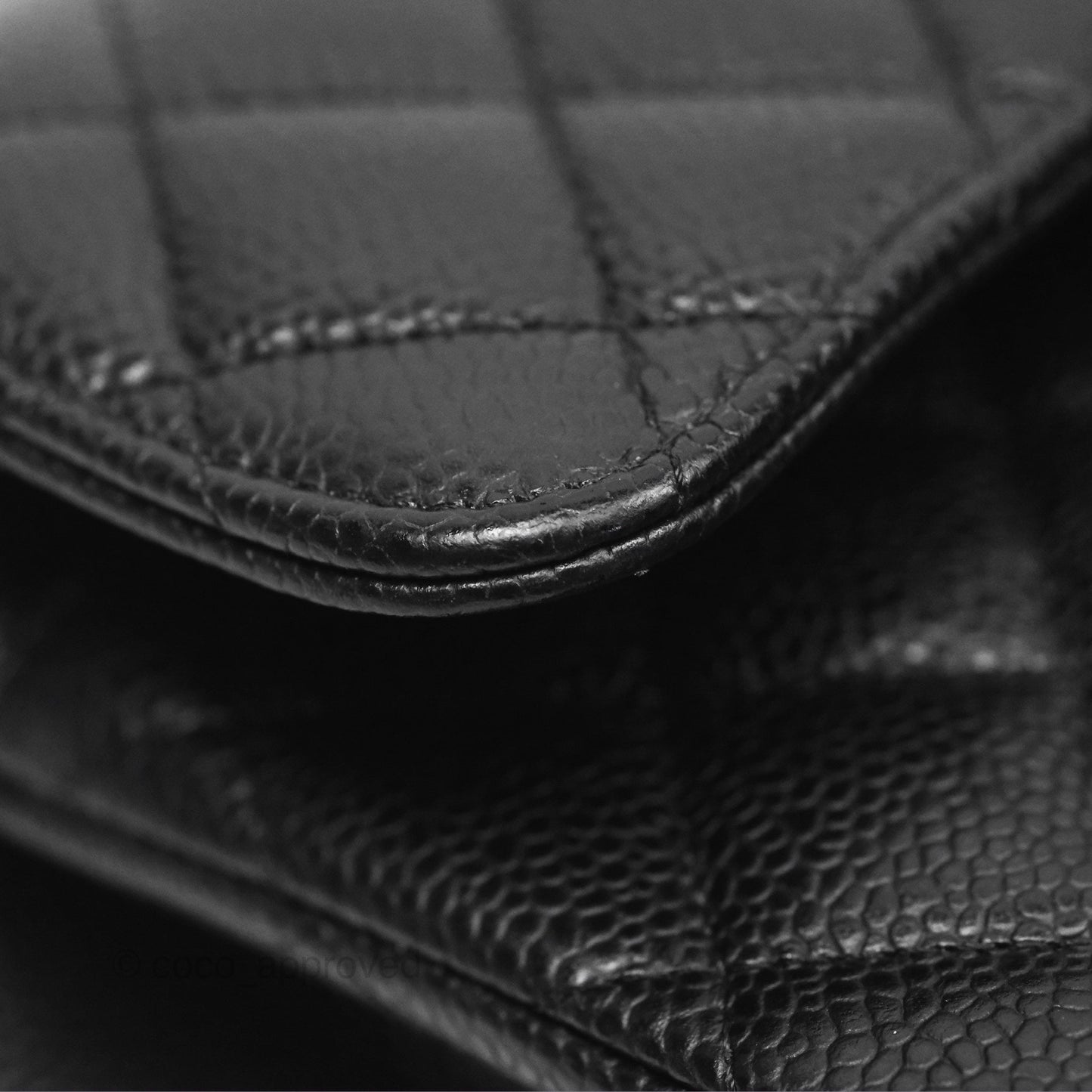 Chanel Small S/M Classic Flap Quilted Black Caviar Gold Hardware