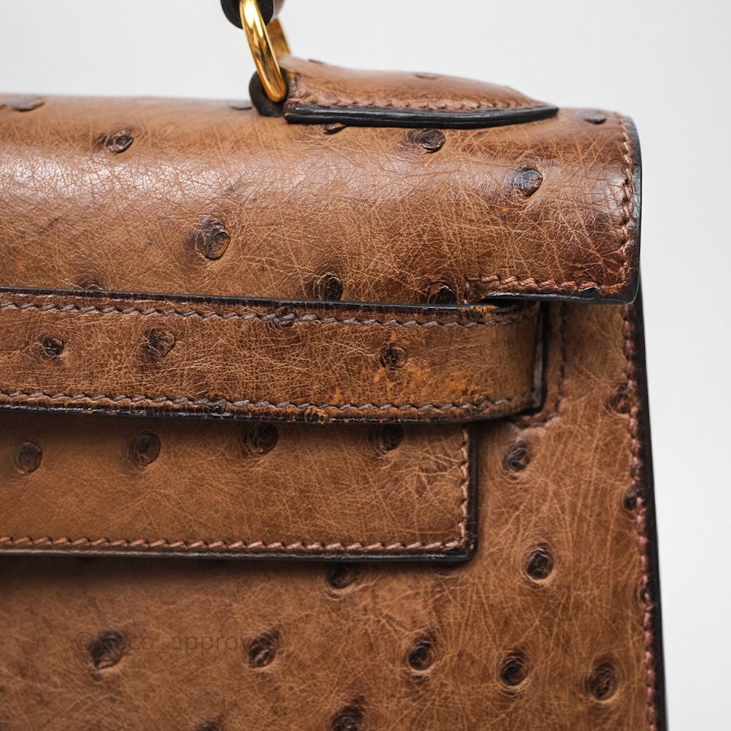 Hermès Kelly 28 Chocolate Ostrish Sellier Gold Hardware