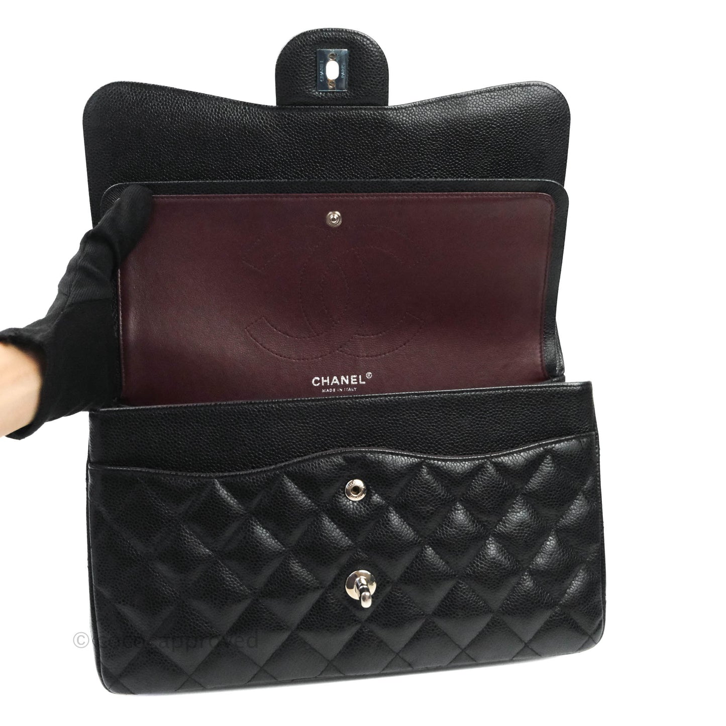 Chanel Jumbo Double Flap Black Caviar Silver Hardware⁣⁣