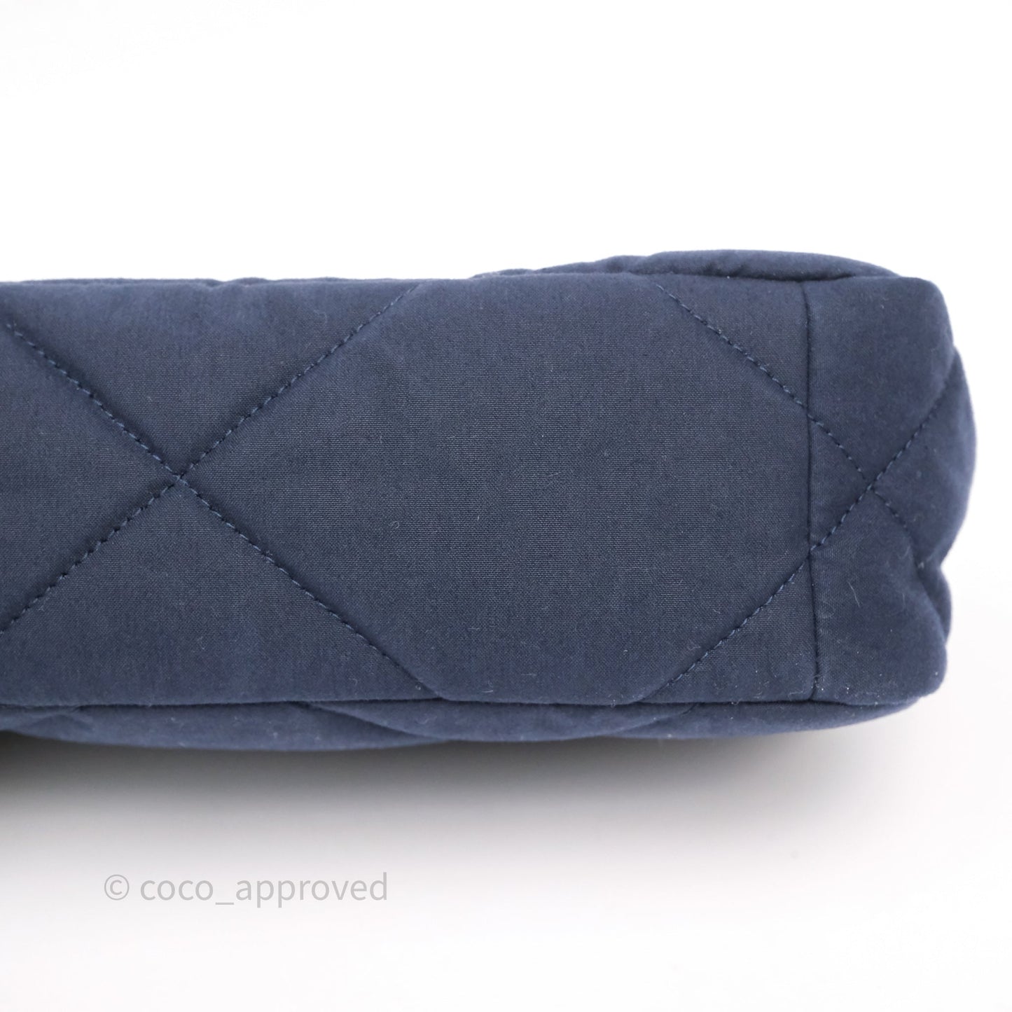 Chanel 19 Small Dark Navy Fabric Mixed Hardware