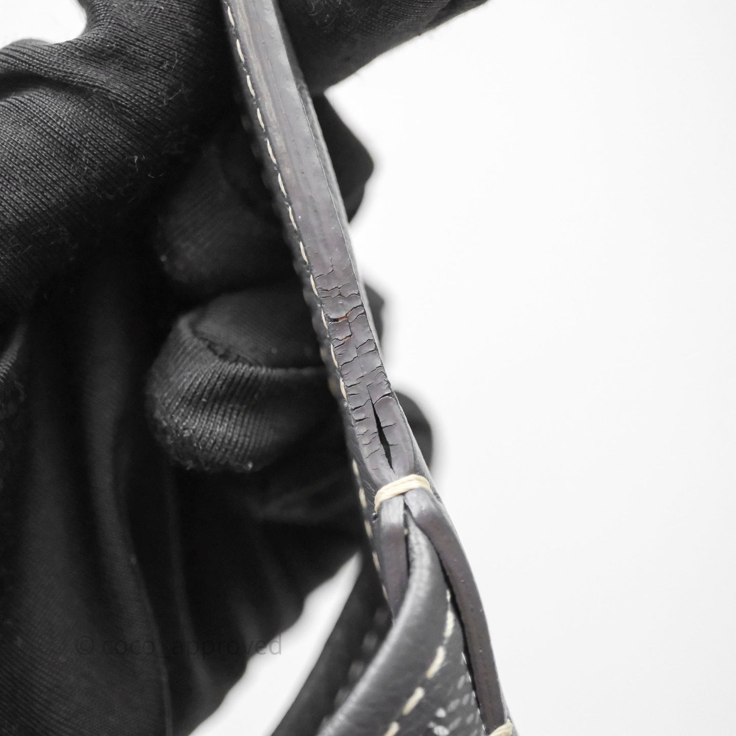 Goyard Bohème Hobo Bag Grey Goyardine Canvas Pink Heart