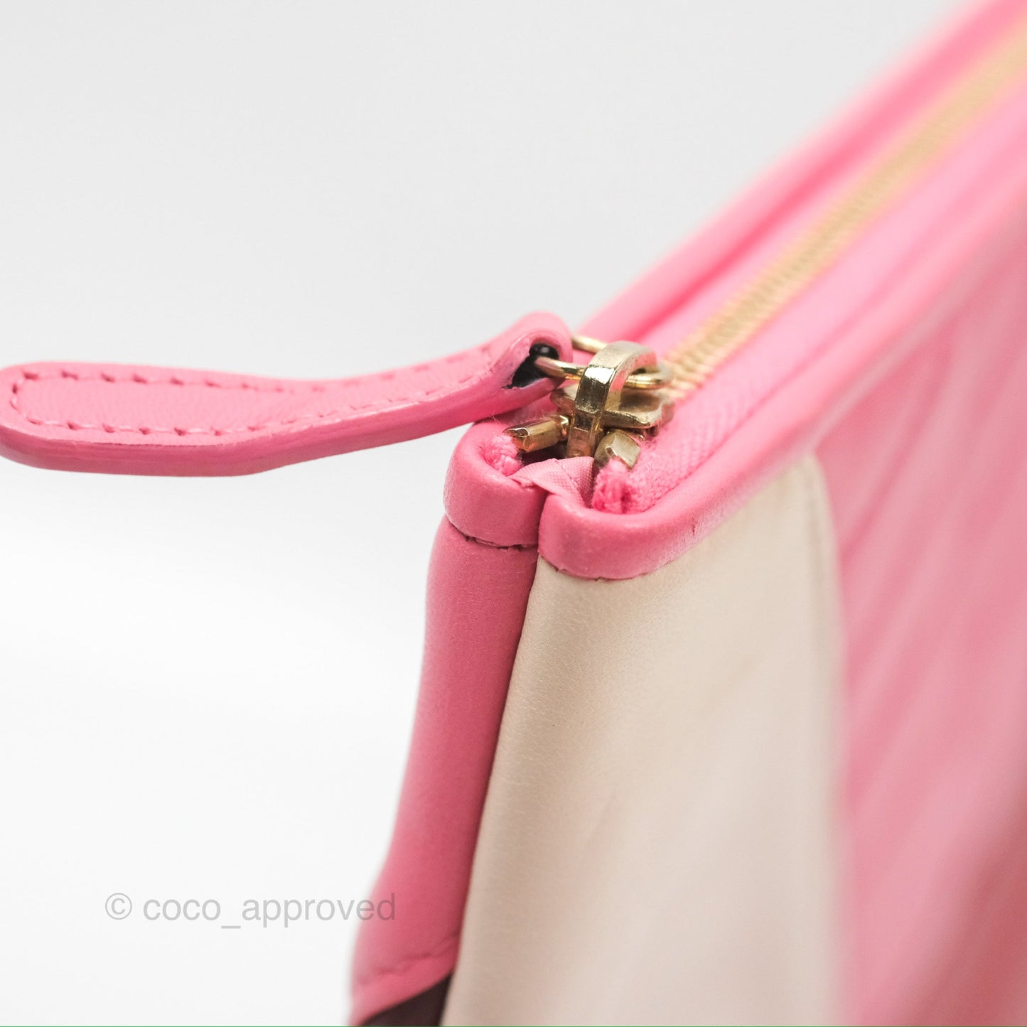 Chanel Cosmetic Case Clutch Patchwork Lambskin Gold Hardware
