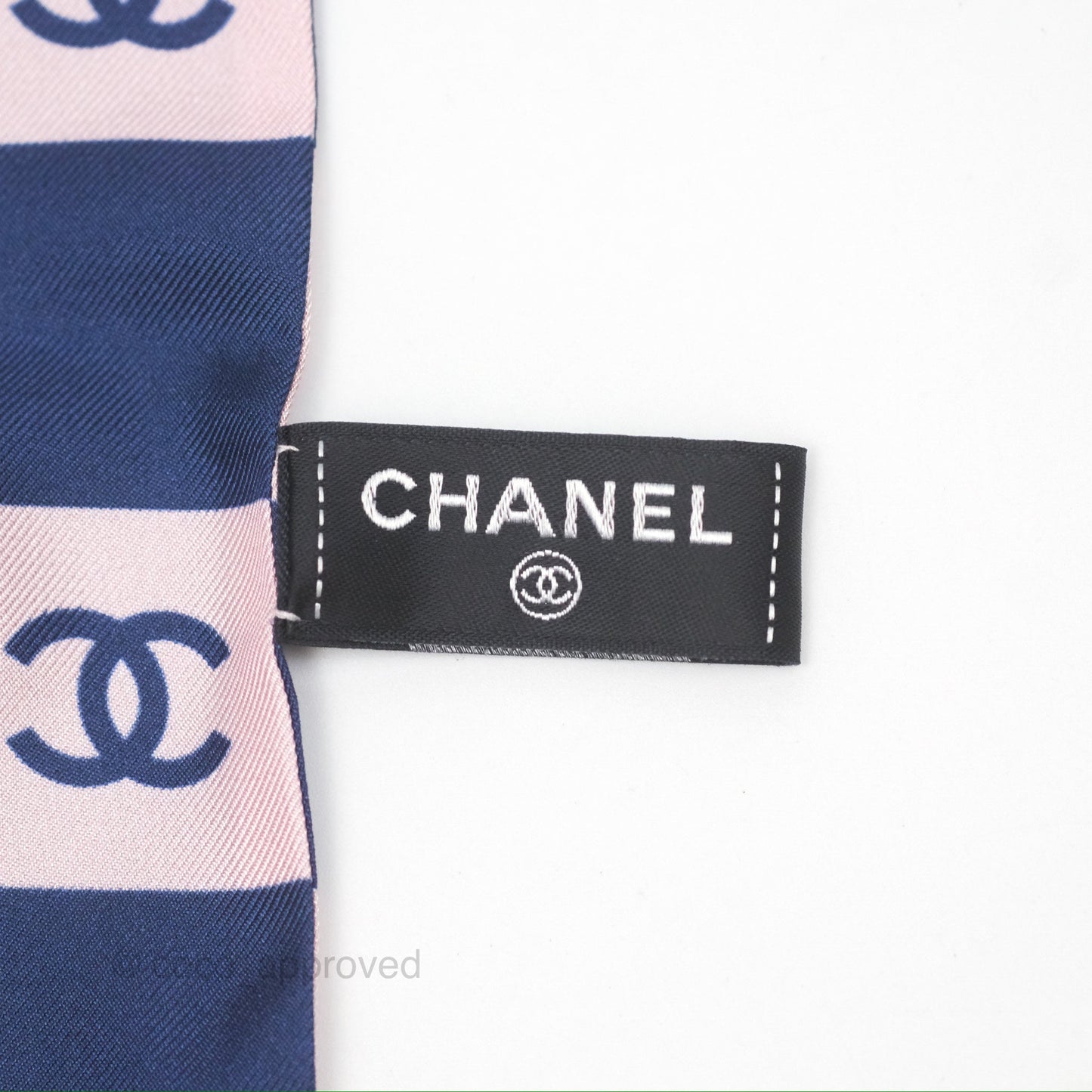 Chanel Checkered CC Silk Twilly in Pink/ Black