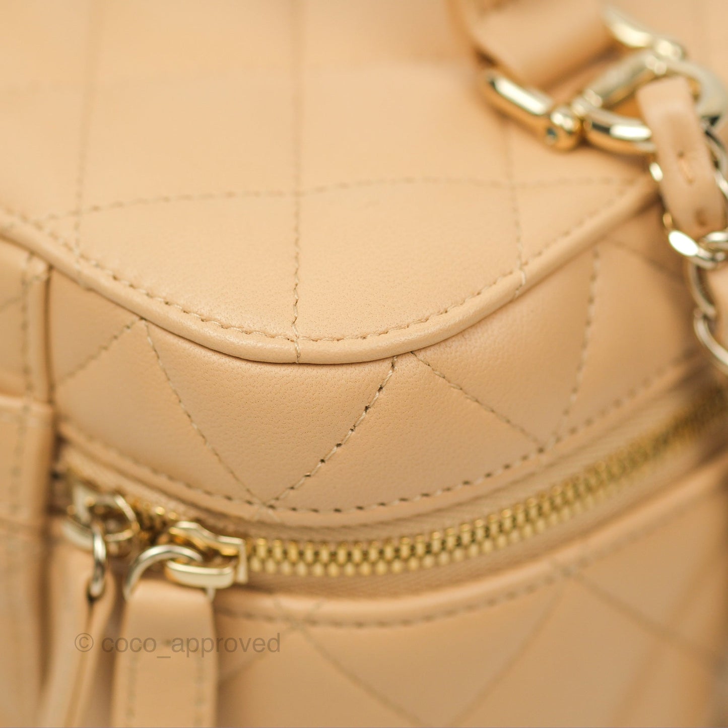 Chanel Small Quilted Top Handle Vanity Case Beige Lambskin Gold Hardware