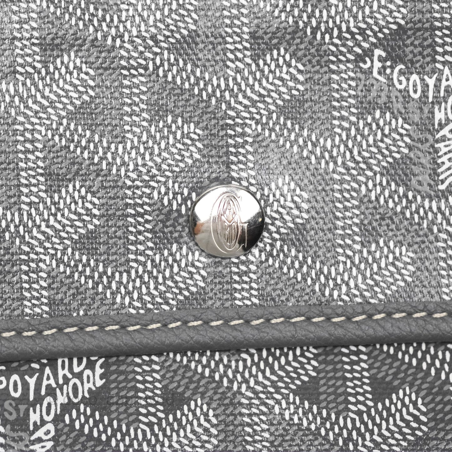 Goyard St Louis Tote PM ⁣⁣⁣⁣⁣⁣⁣⁣⁣⁣⁣⁣⁣⁣⁣⁣⁣⁣⁣⁣Grey