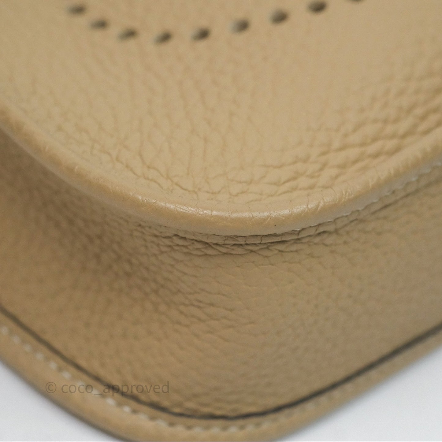 Hermès Mini Evelyne 16 Trench Clemence Palladium Hardware