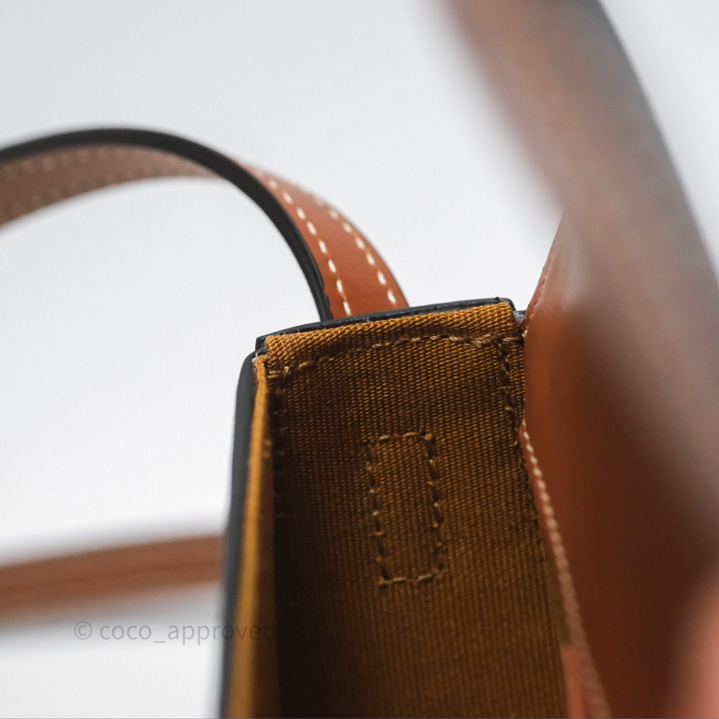 Celine Besace Cuir Bag Triomphe Canvas Tan