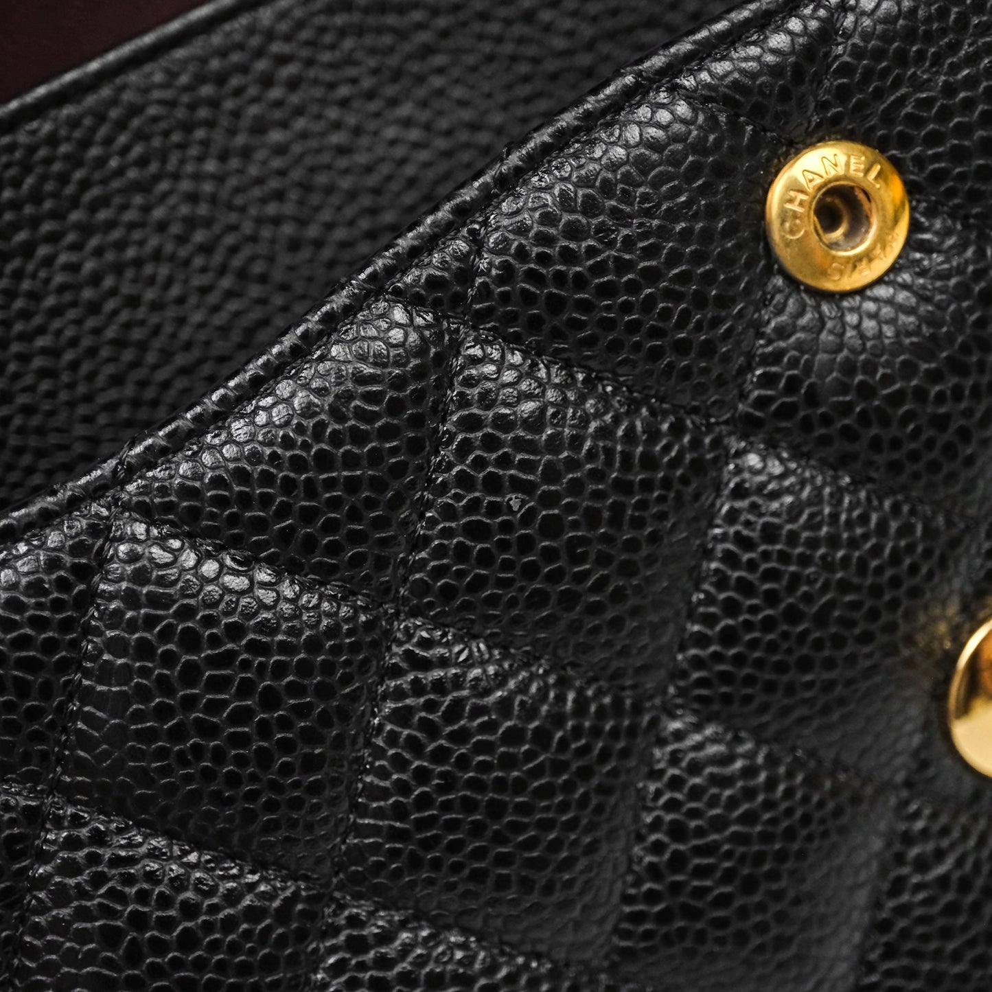 Chanel Classic M/L Medium Flap Quilted Black Caviar Gold Hardware