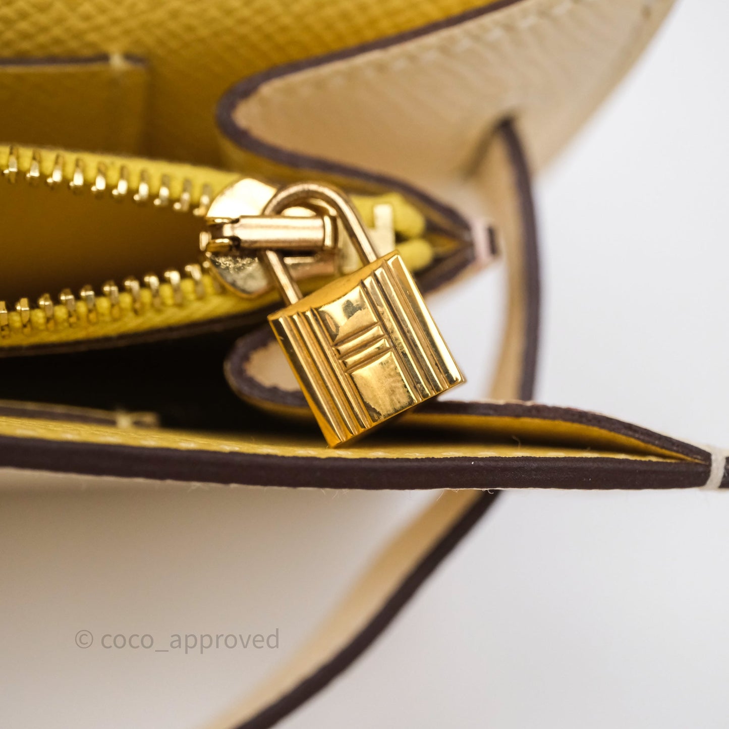 Hermès Kelly To Go Wallet Nata I2/ Jaune Poussin 1Z Epsom Gold Hardware