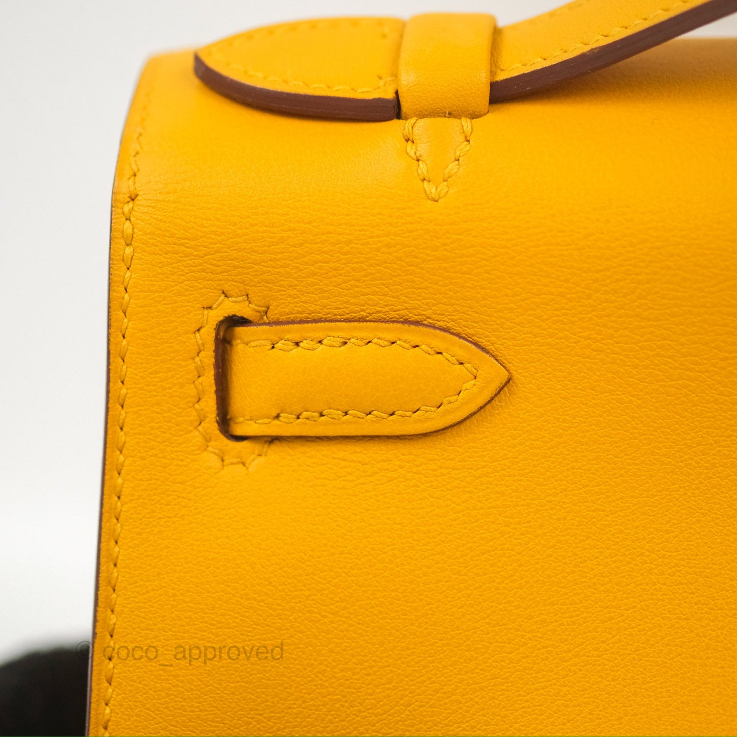 Hermès Kelly Mini Pochette Jaune Ambre Swift Gold Hardware