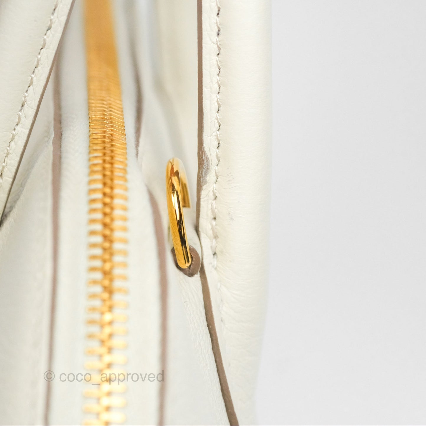 Hermès Bolide 1923 25 Mushroom 0T/Biscuit 48 Evercolor Gold Hardware