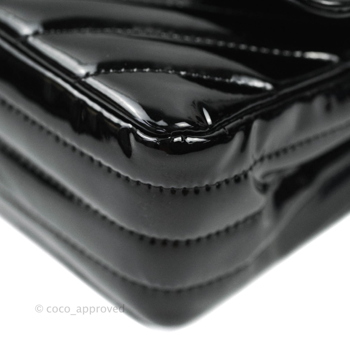 Chanel Classic Chevron M/L Medium Double Flap Black Patent Silver Hardware