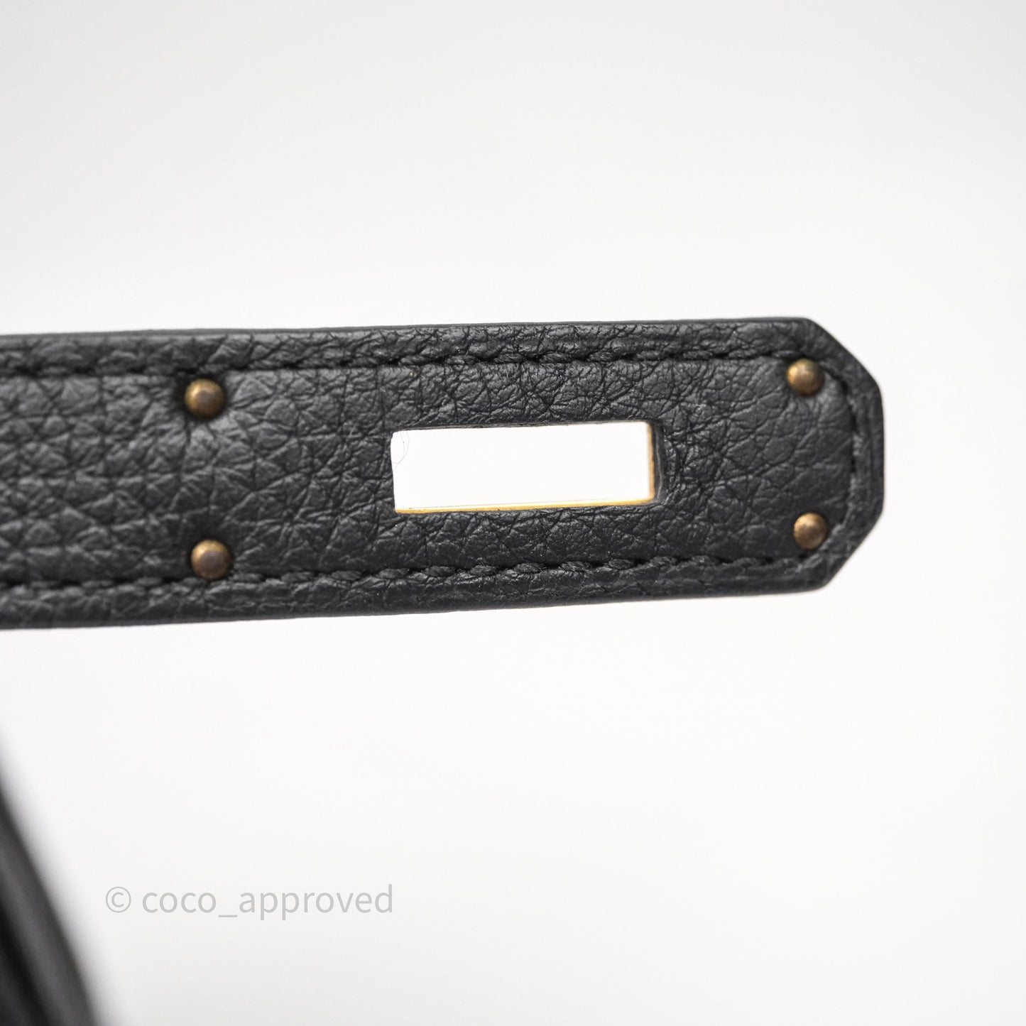Hermès Kelly 28 Noir 89 Togo Gold Hardware