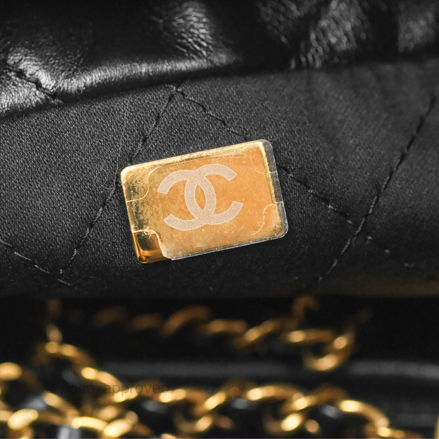 Chanel 22 Mini Bag Black Crumpled Calfskin