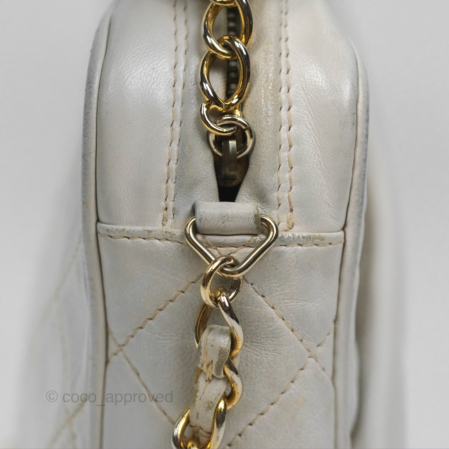 Chanel Vintage Small Camera Bag White Lambskin Gold Hardware