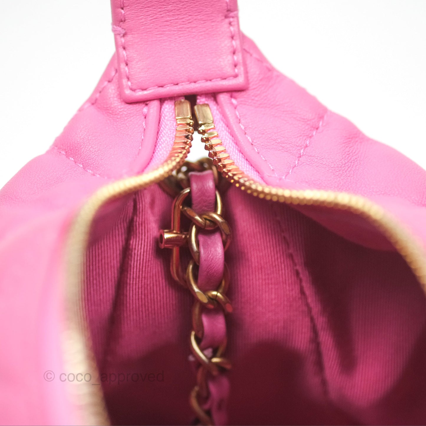 Chanel Quilted Small Perfect Meeting Hobo Pink Lambskin Aged Gold Hardware