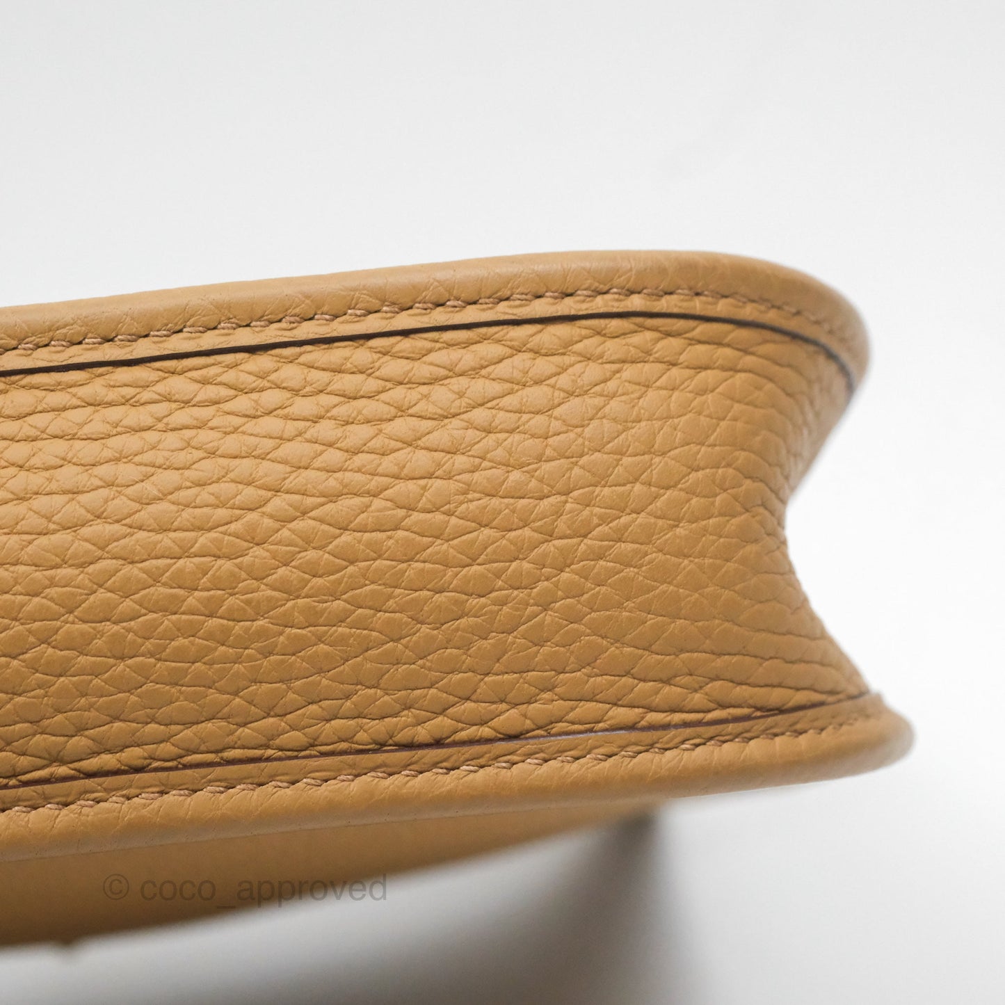 Hermès Mini Evelyne 16 Biscuit 48 Clemence Gold Hardware