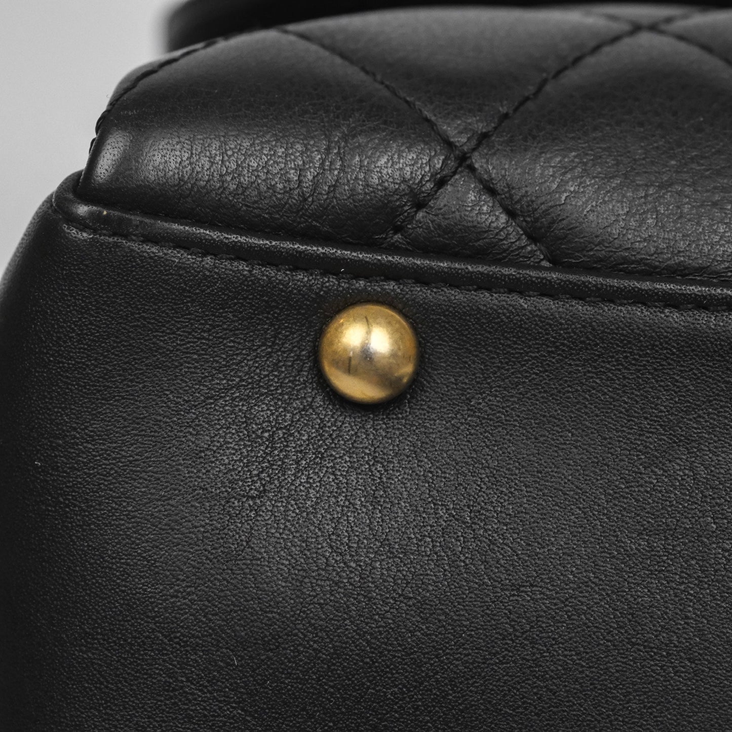 Chanel Side Chain Compartment Flap Black Calfskin Aged Gold Hardware