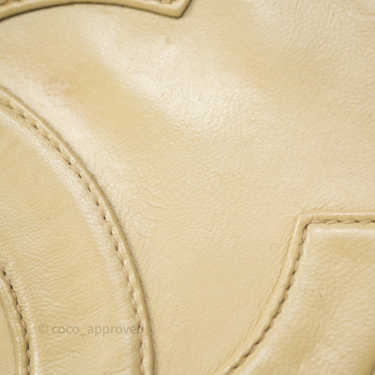 Chanel Vintage CC Flap Bag Beige Lambskin Gold Hardware