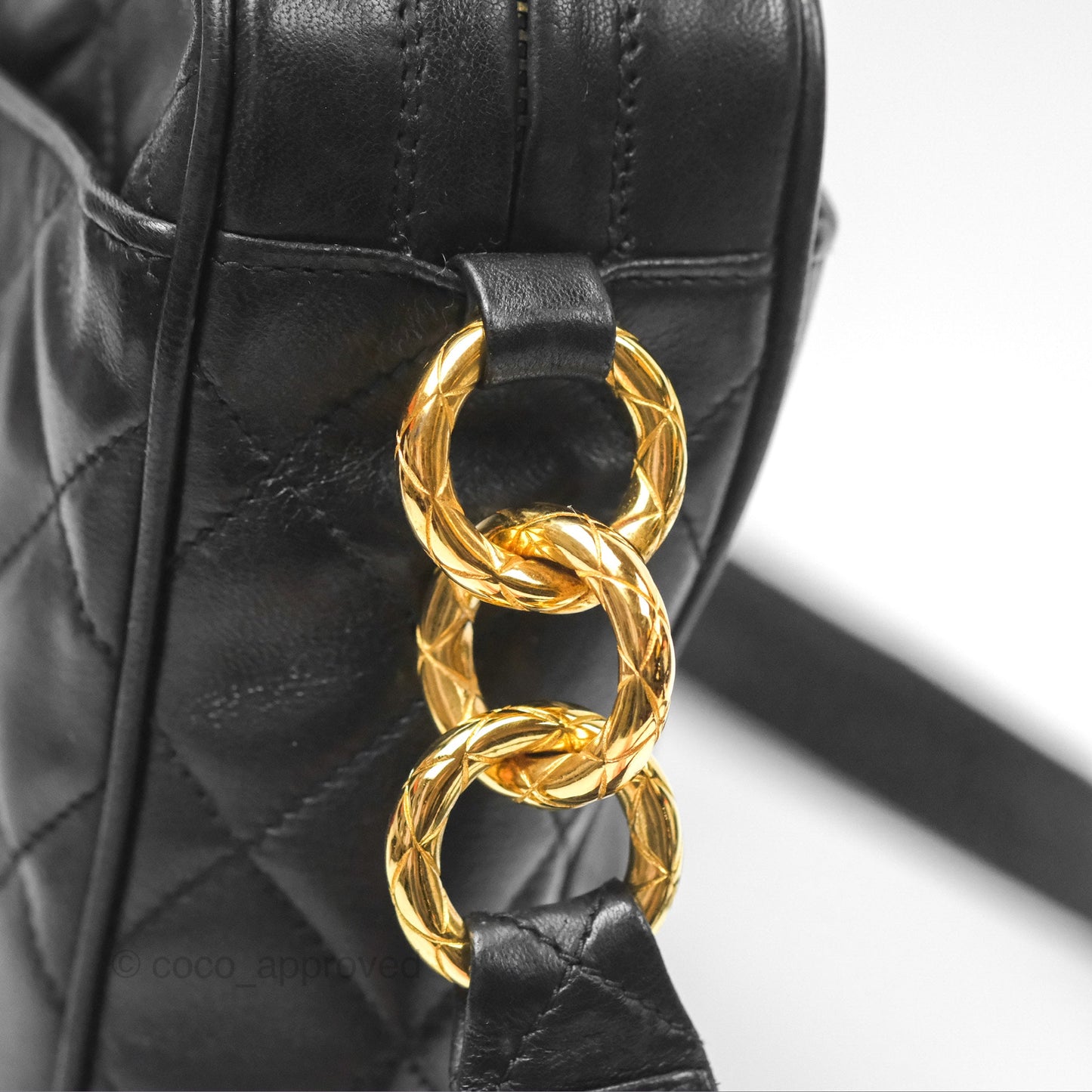Chanel Vintage Quilted Shoulder Bag Black Lambskin Gold Hardware