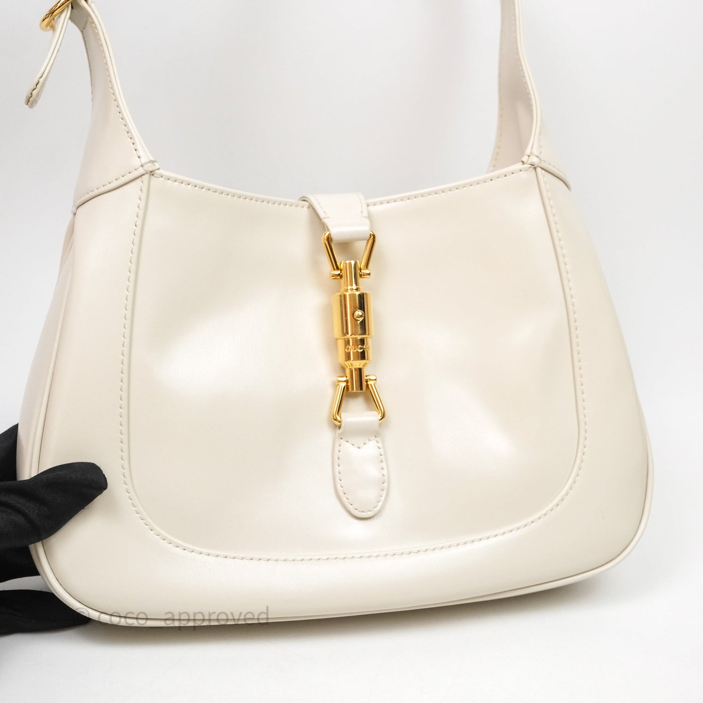 Gucci Jackie 1961 White Small Shoulder Bag Gold Hardware