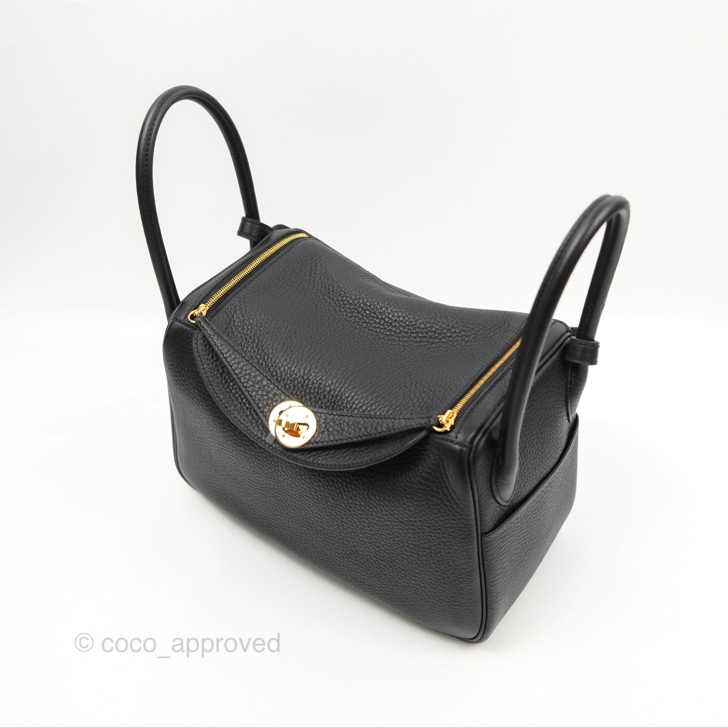 Hermès Lindy 26 Black Clemence Gold Hardware