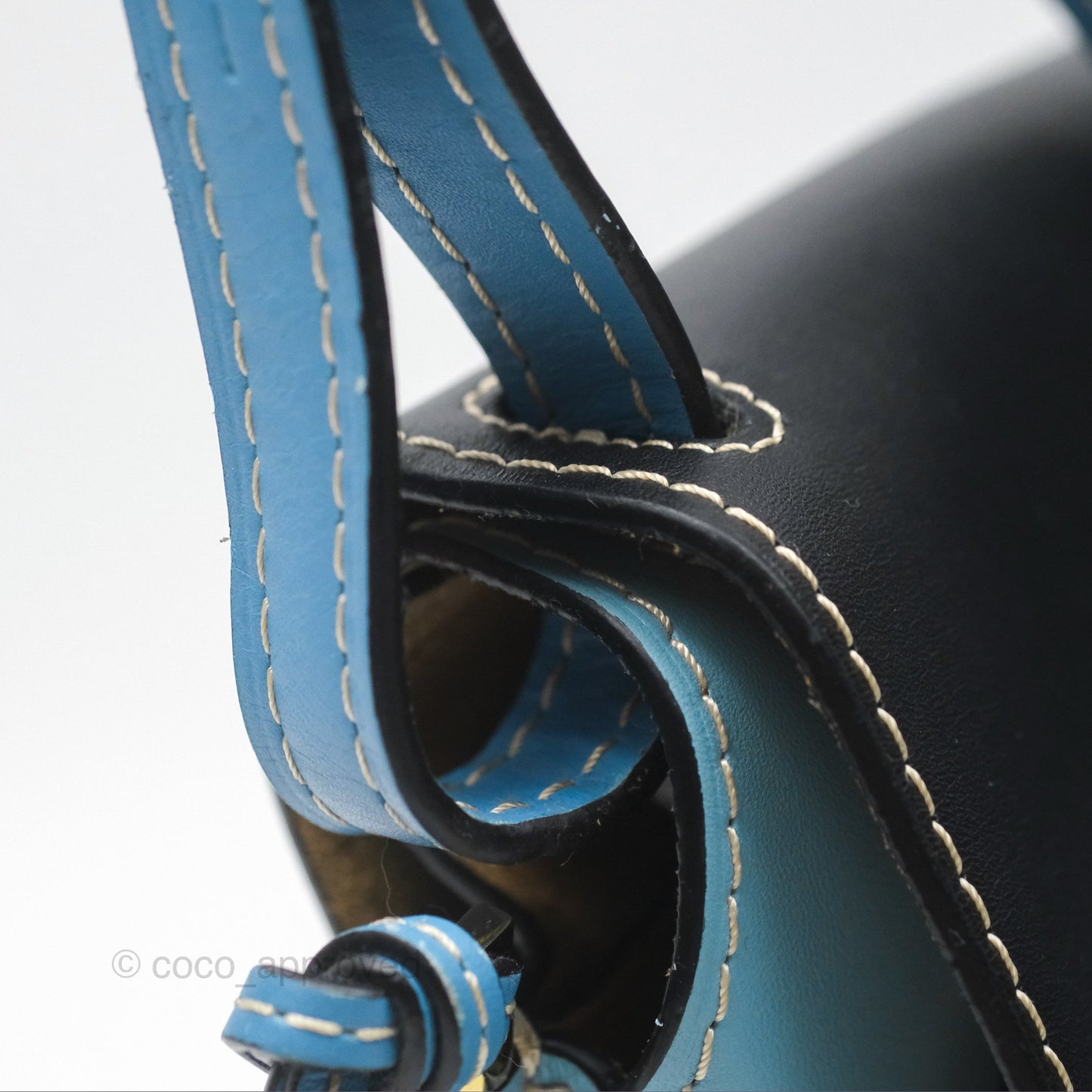 Loewe Small Gate Bag Smooth Calfskin in Black and Blue