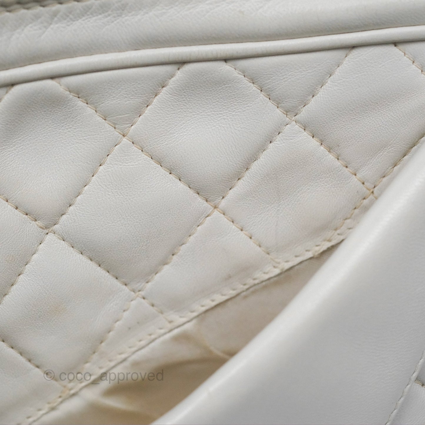 Chanel Vintage Small Camera Bag White Lambskin Gold Hardware