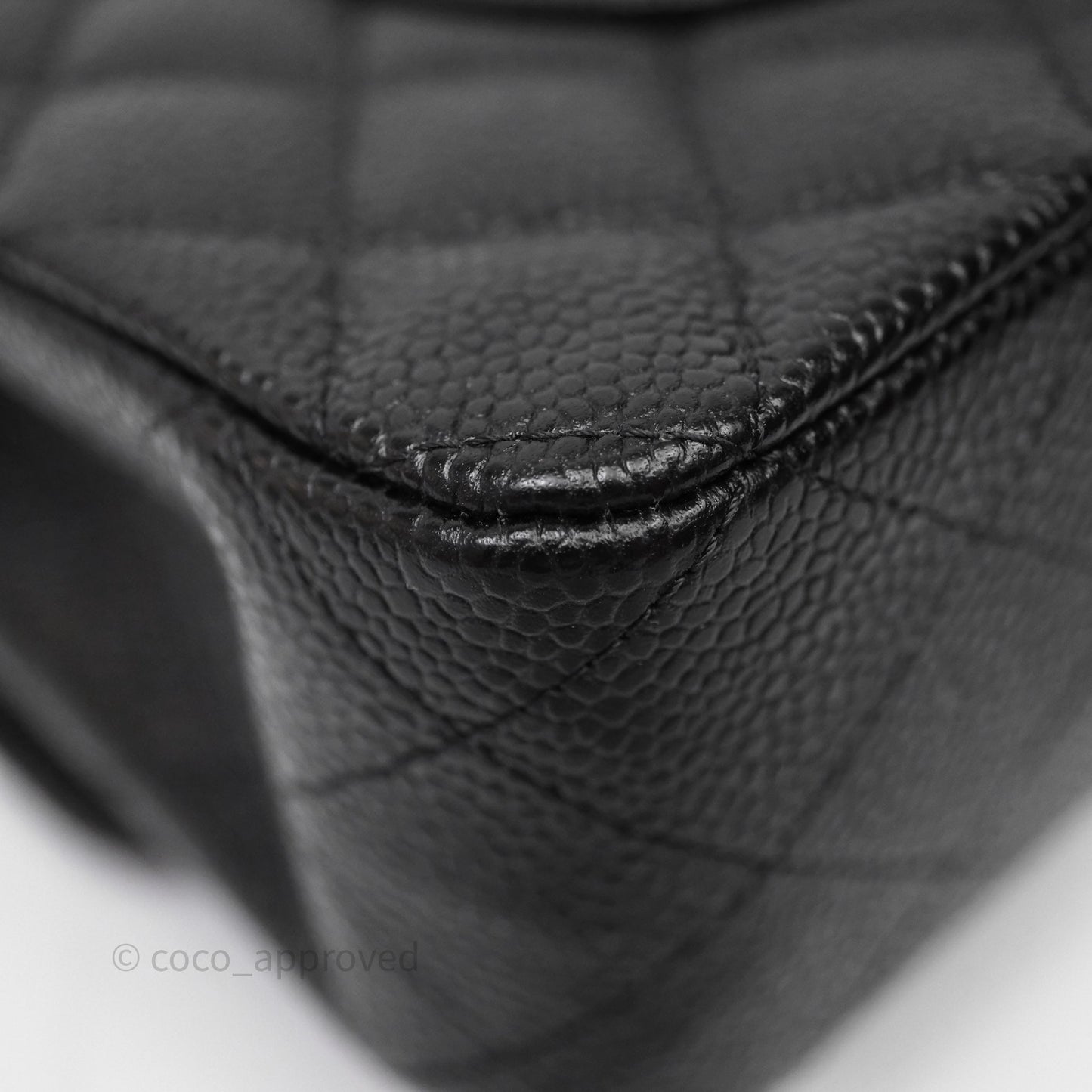 Chanel Classic M/L Medium Flap Quilted Black Caviar Gold Hardware